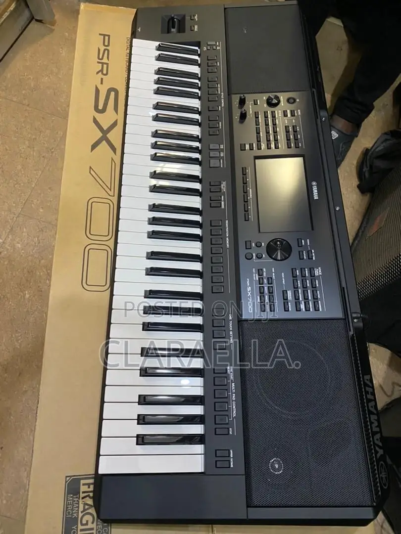 Yamaha PSR-Sx700 Keyboard