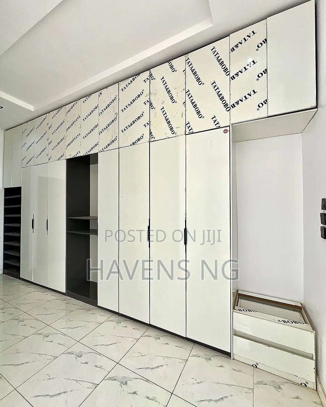 4bdrm Duplex in Ikota for sale