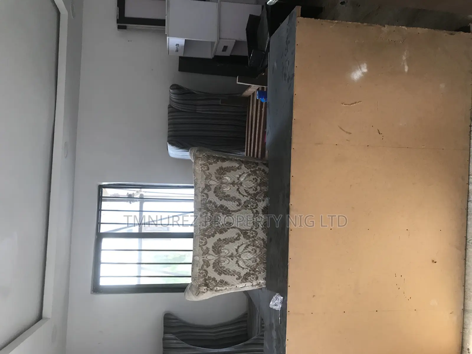 Shop Open Space for Rent