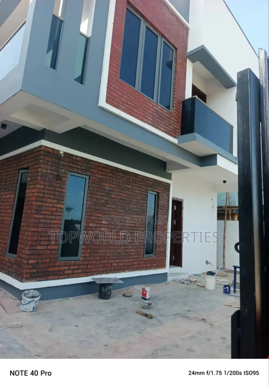 4bdrm Duplex in Oko Oba Scheme 2 for sale