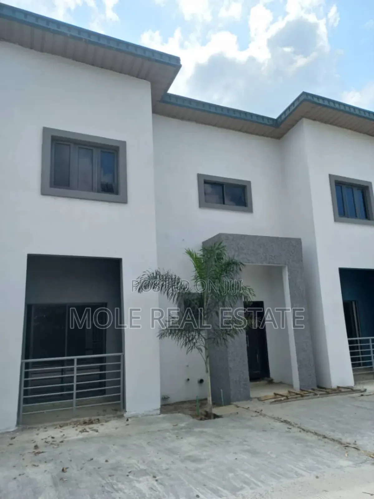 Furnished 4bdrm Duplex in Ibeju Leki, Abijo for sale