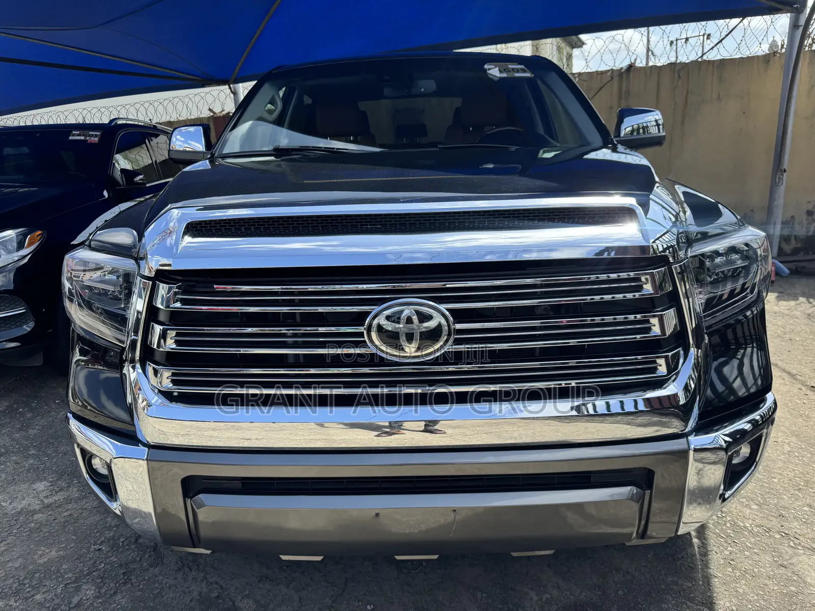 Toyota Tundra 1794 5.7L V8 4x4 CrewMax 5.6 ft. box 145.7 in. WB 2020