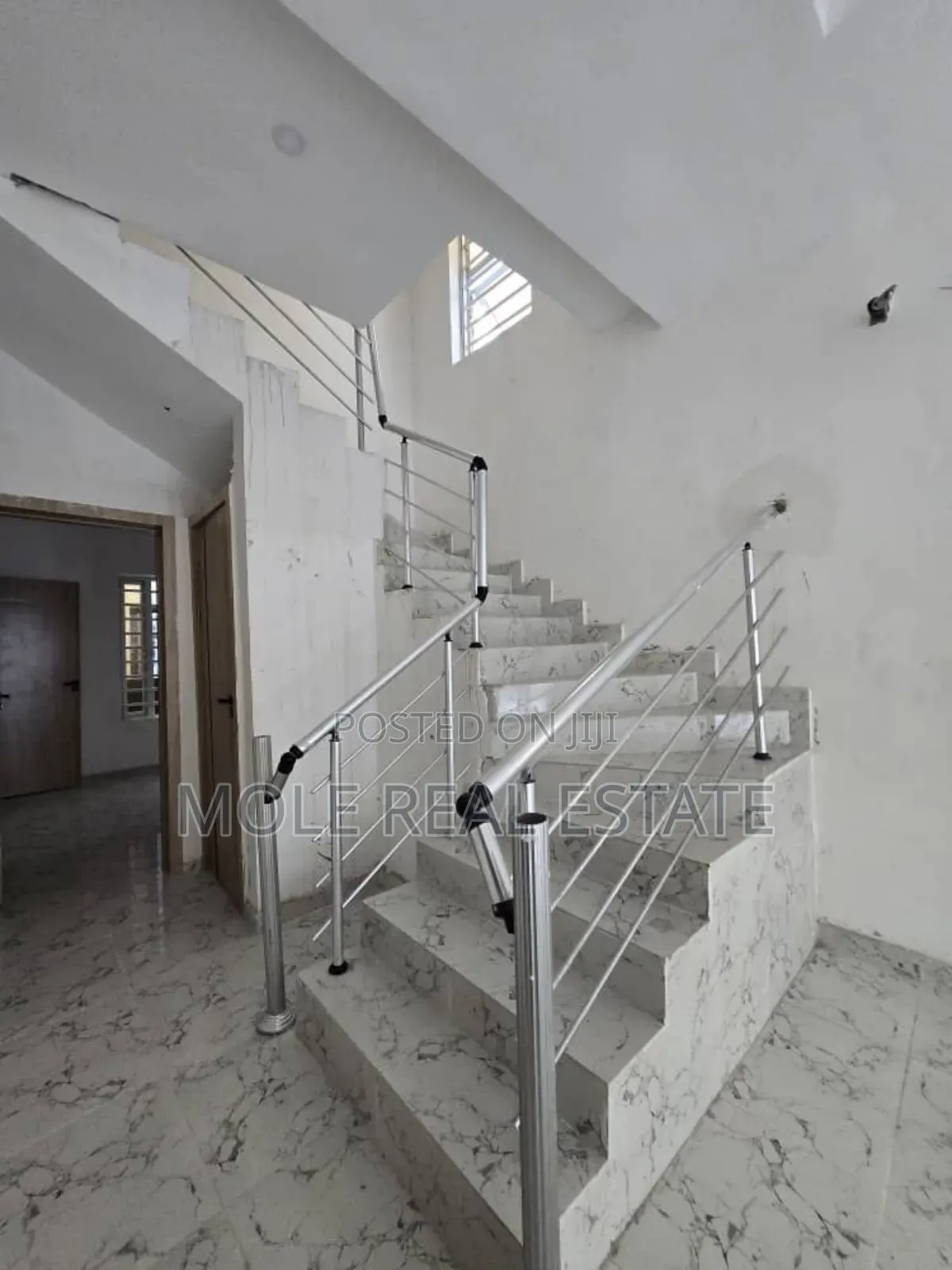New Hotel Gowon Estate 4 Sale Okunola Axis