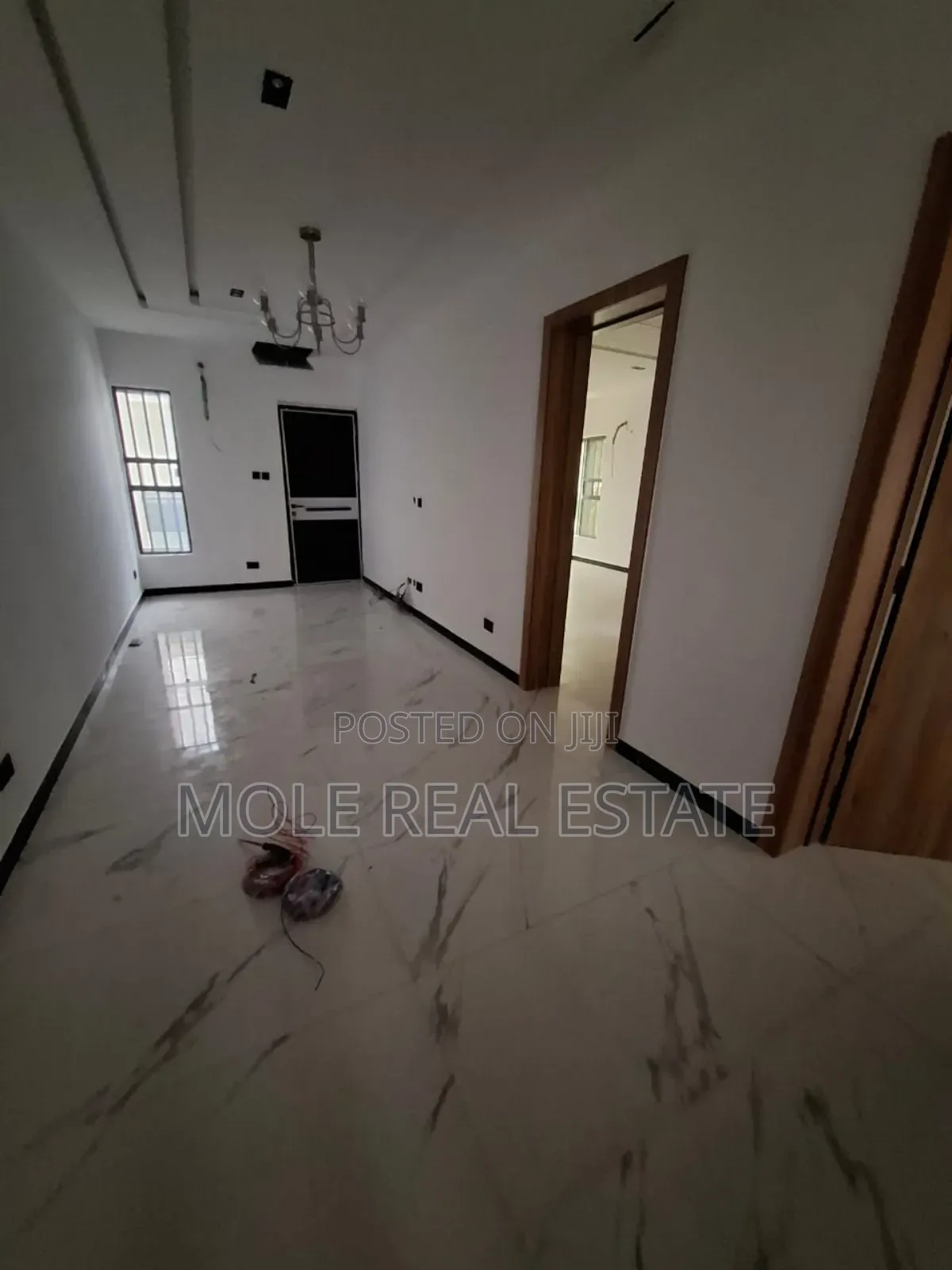 Furnished 4bdrm Duplex in Vgc for sale