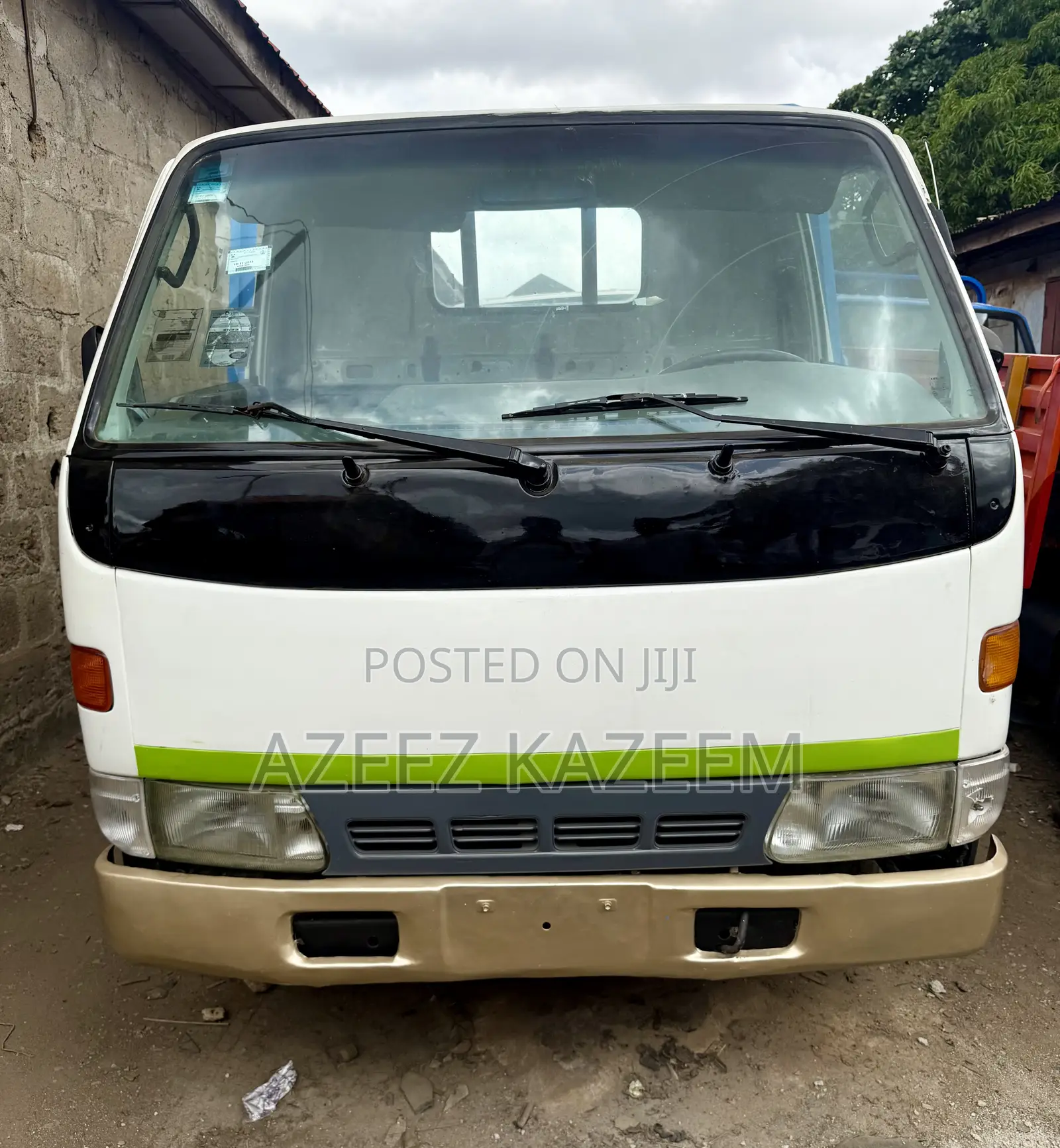 Toyota Dyna Truck Registered