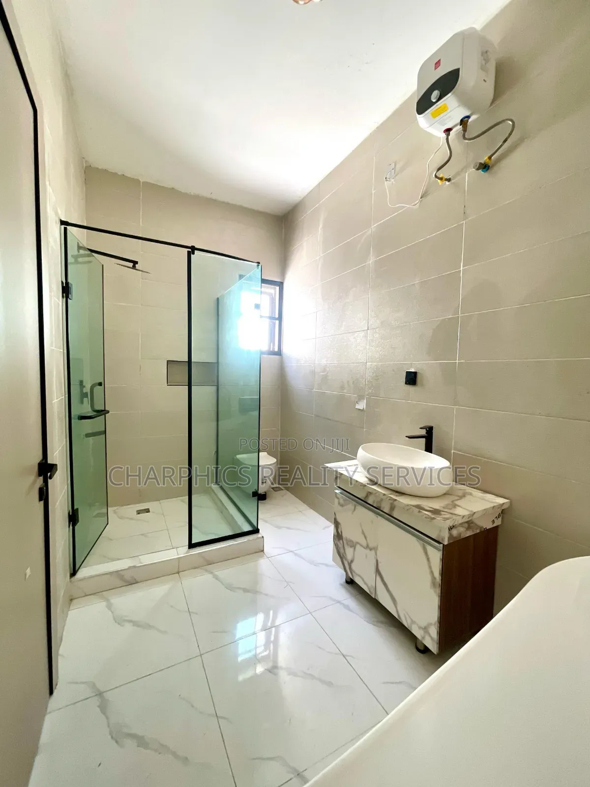 5bdrm Duplex in Ajah for sale