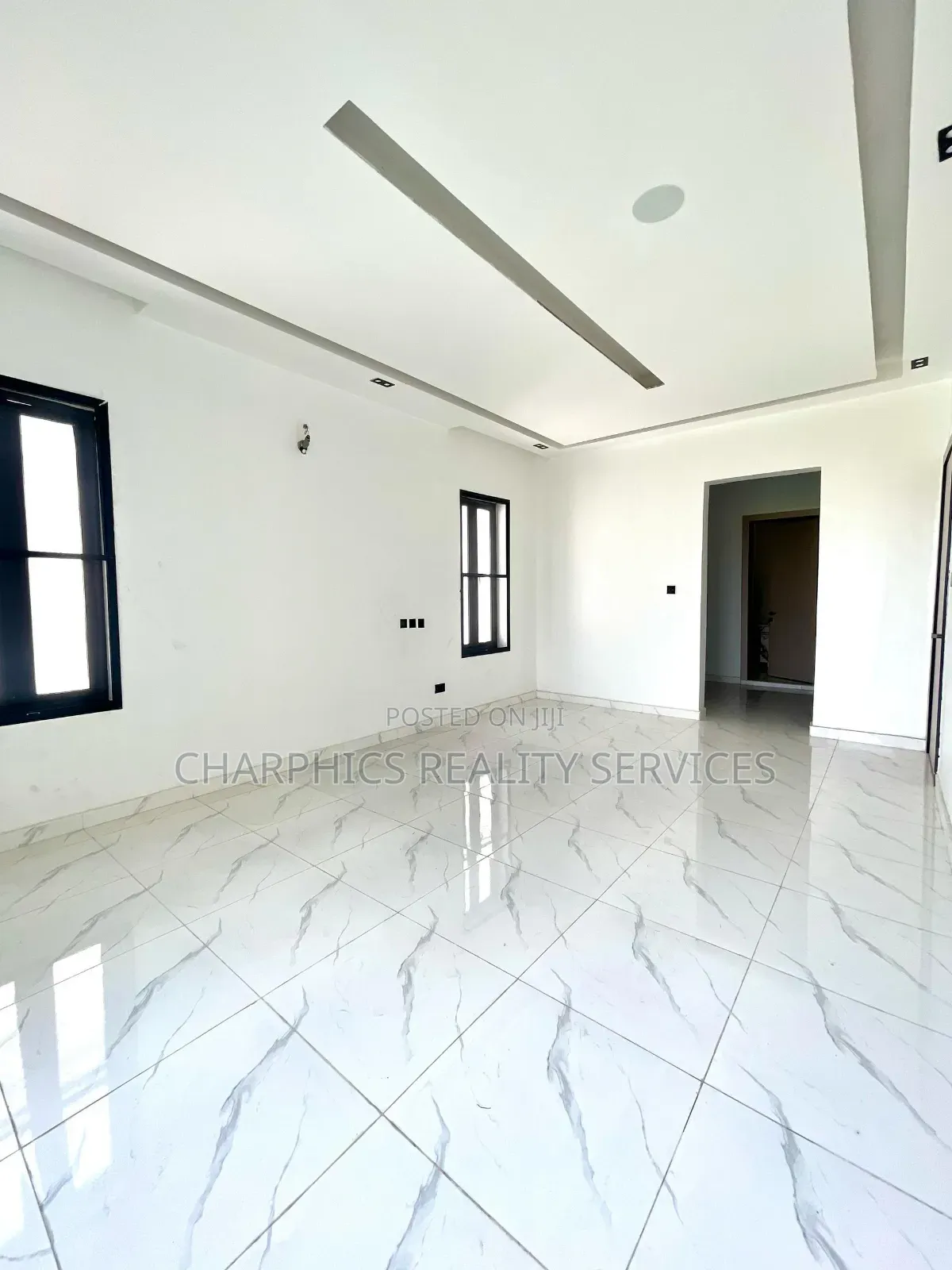 5bdrm Duplex in Ajah for sale