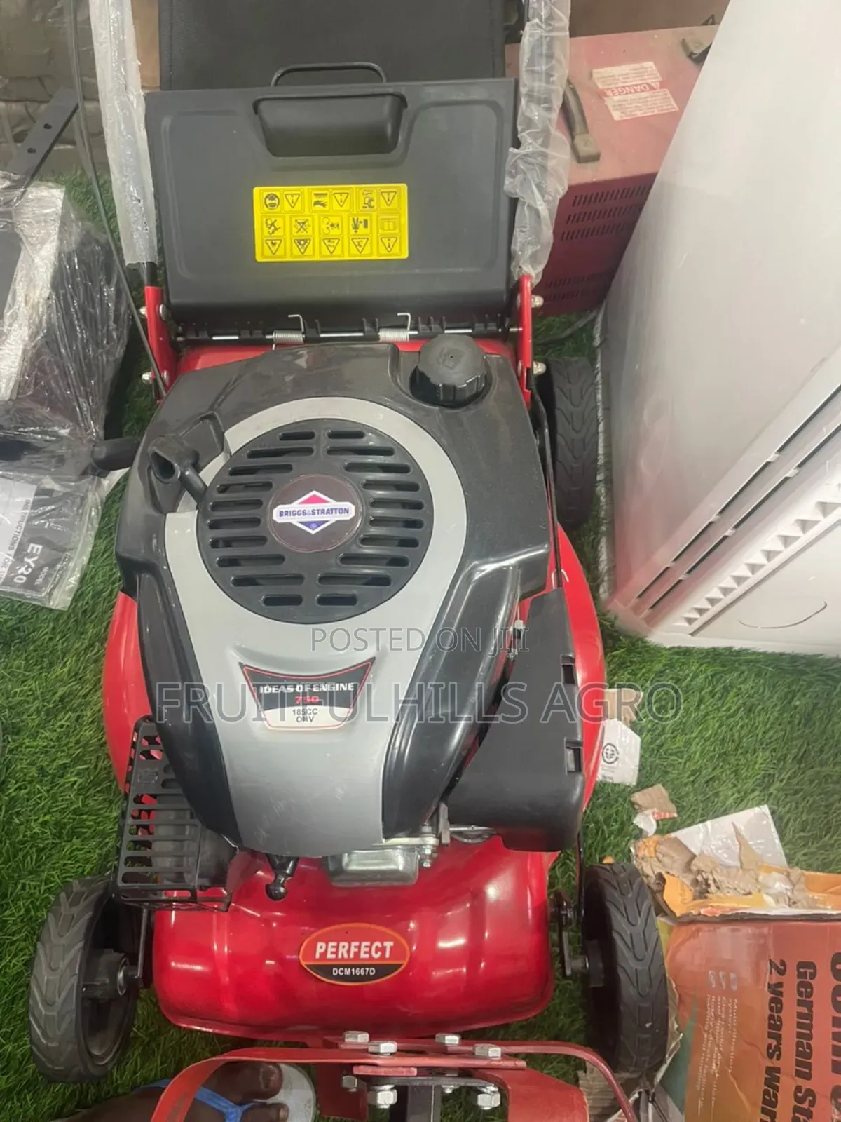 Briggs and Stratton 750 Series Mower