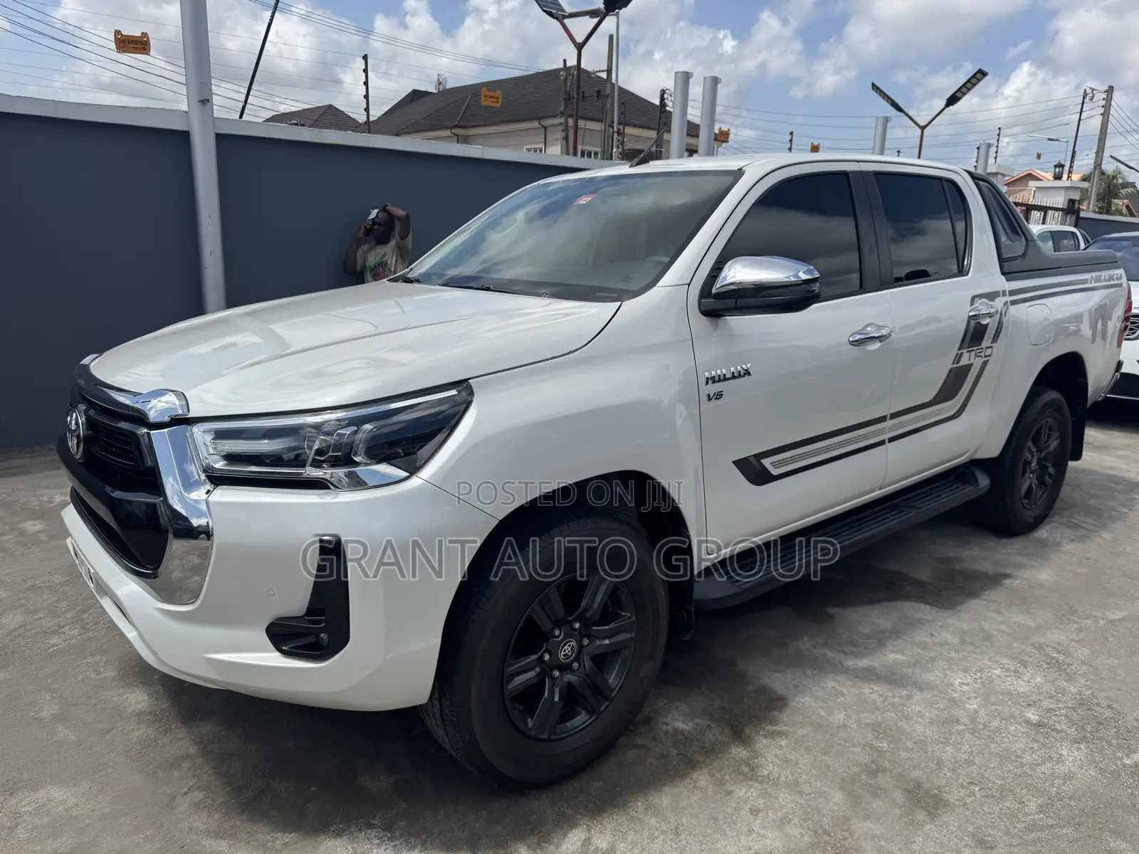 Toyota Hilux Revo Smart Cab Petrol 2.7 RWD 2021 White