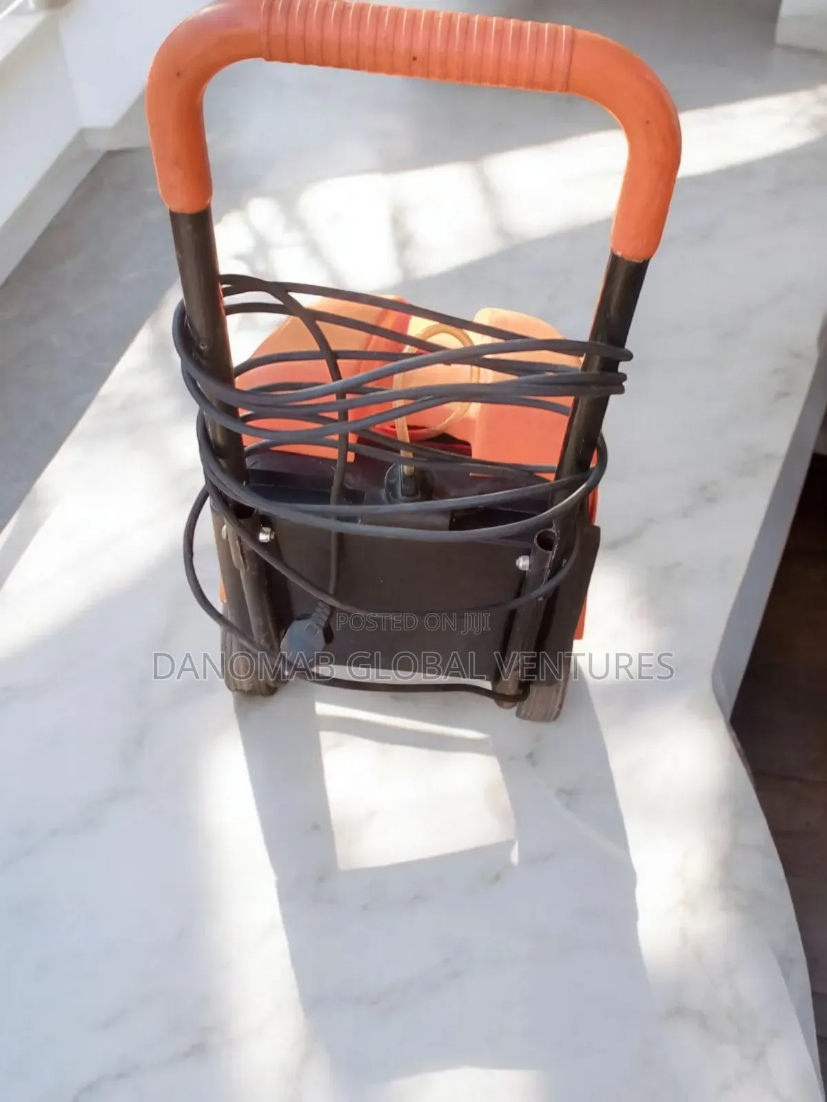 Maxi-140 High Pressure Washer With Onboard Soap Tank