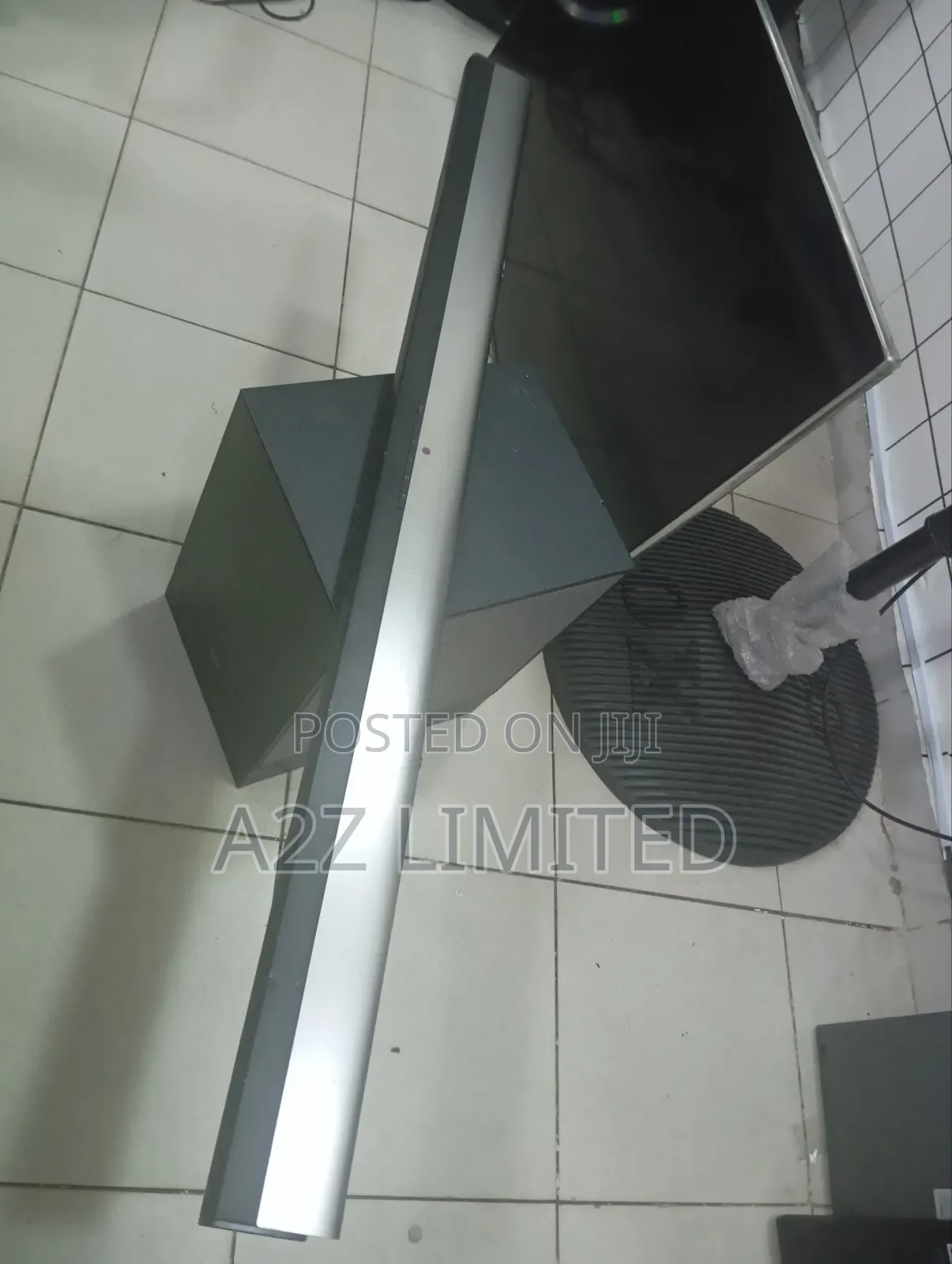 400wt Lg Soundbar With Wireless Woofer