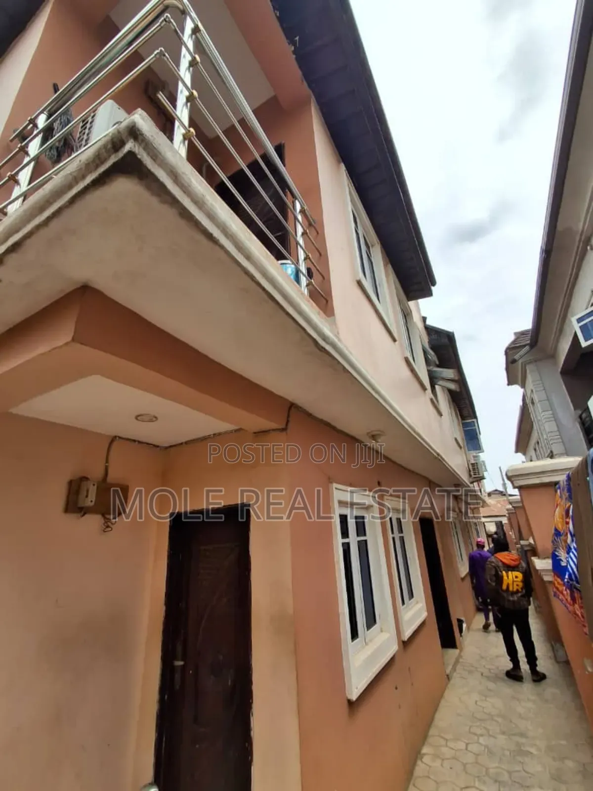 Furnished 5bdrm Duplex in Ikola, Ifako-Ijaiye for sale