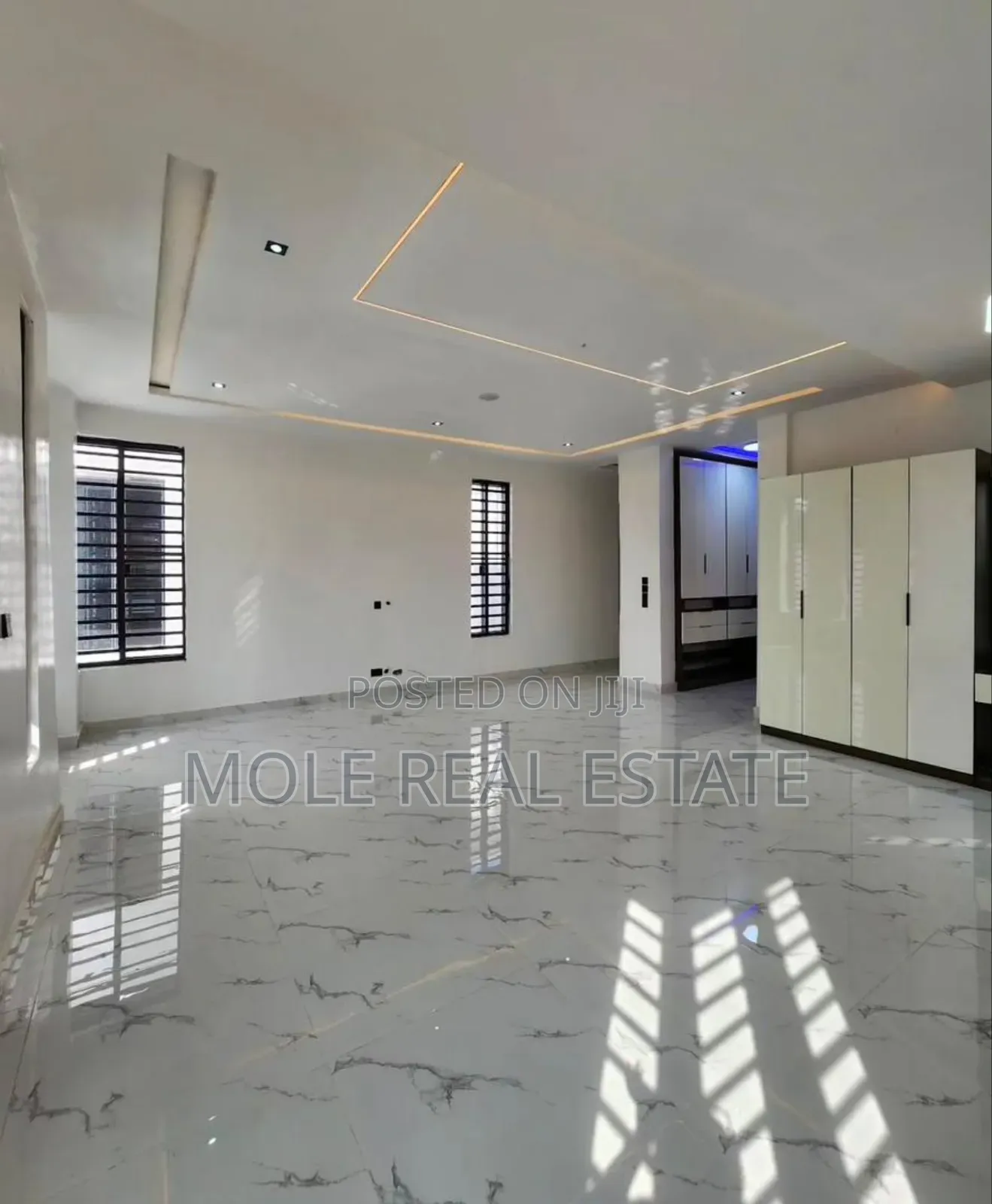 Furnished 5bdrm Duplex in Ikota, Ifako-Ijaiye for sale