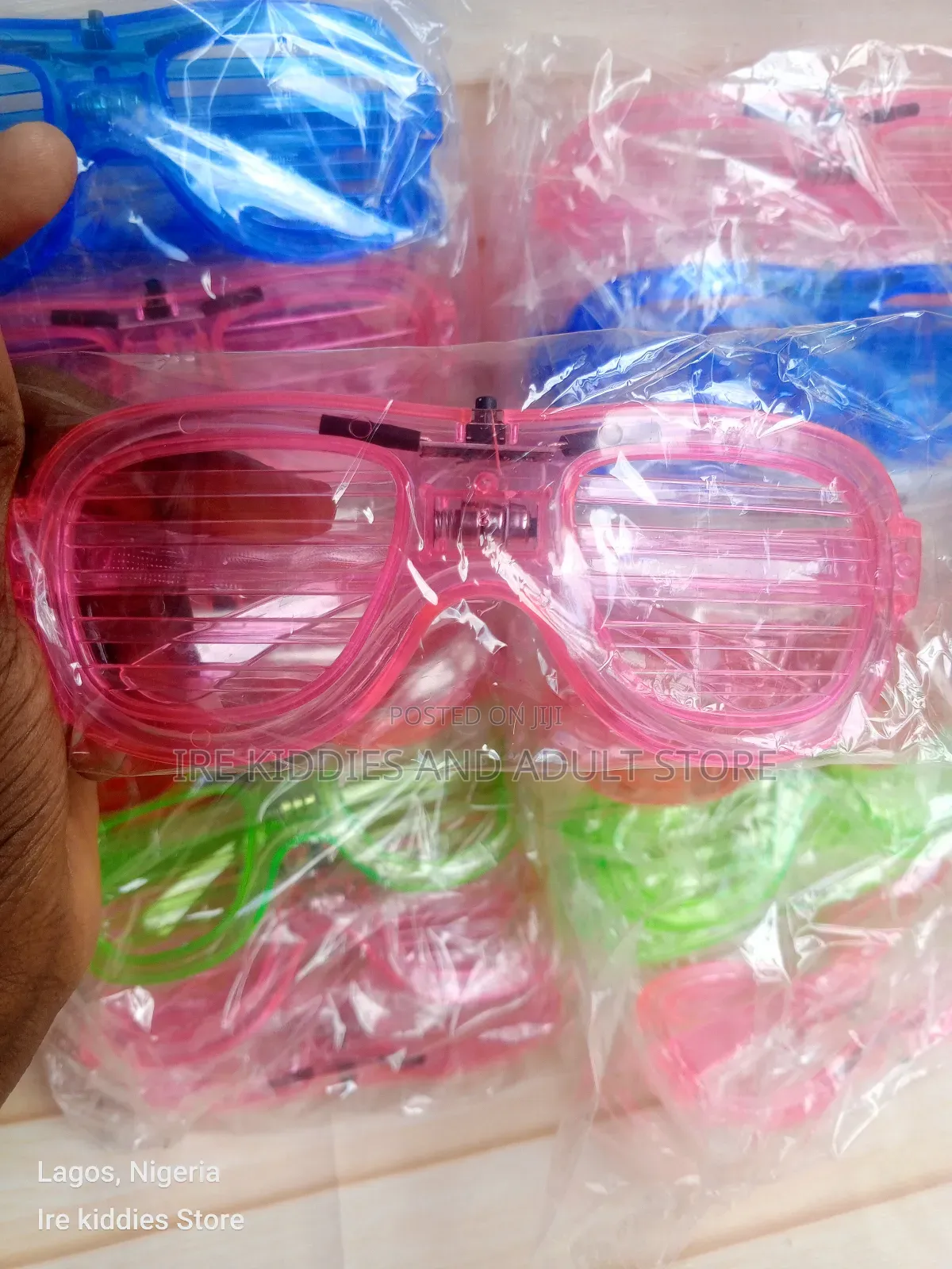 12pcs of Glow Glass
