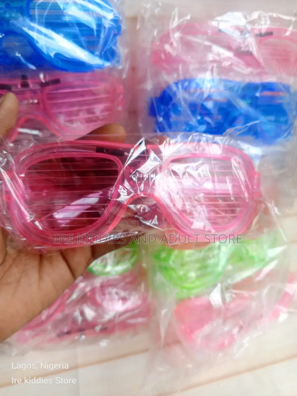 12pcs of Glow Glass