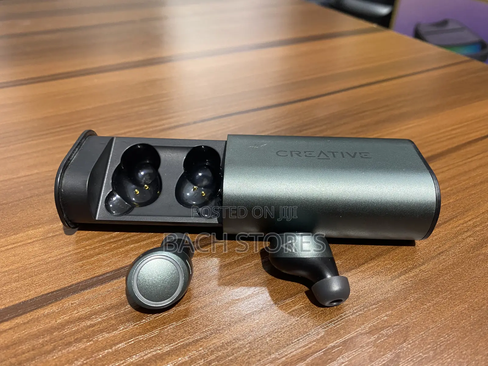 Creative Outlier Air V3 TWS Noise Reduction Earbuds