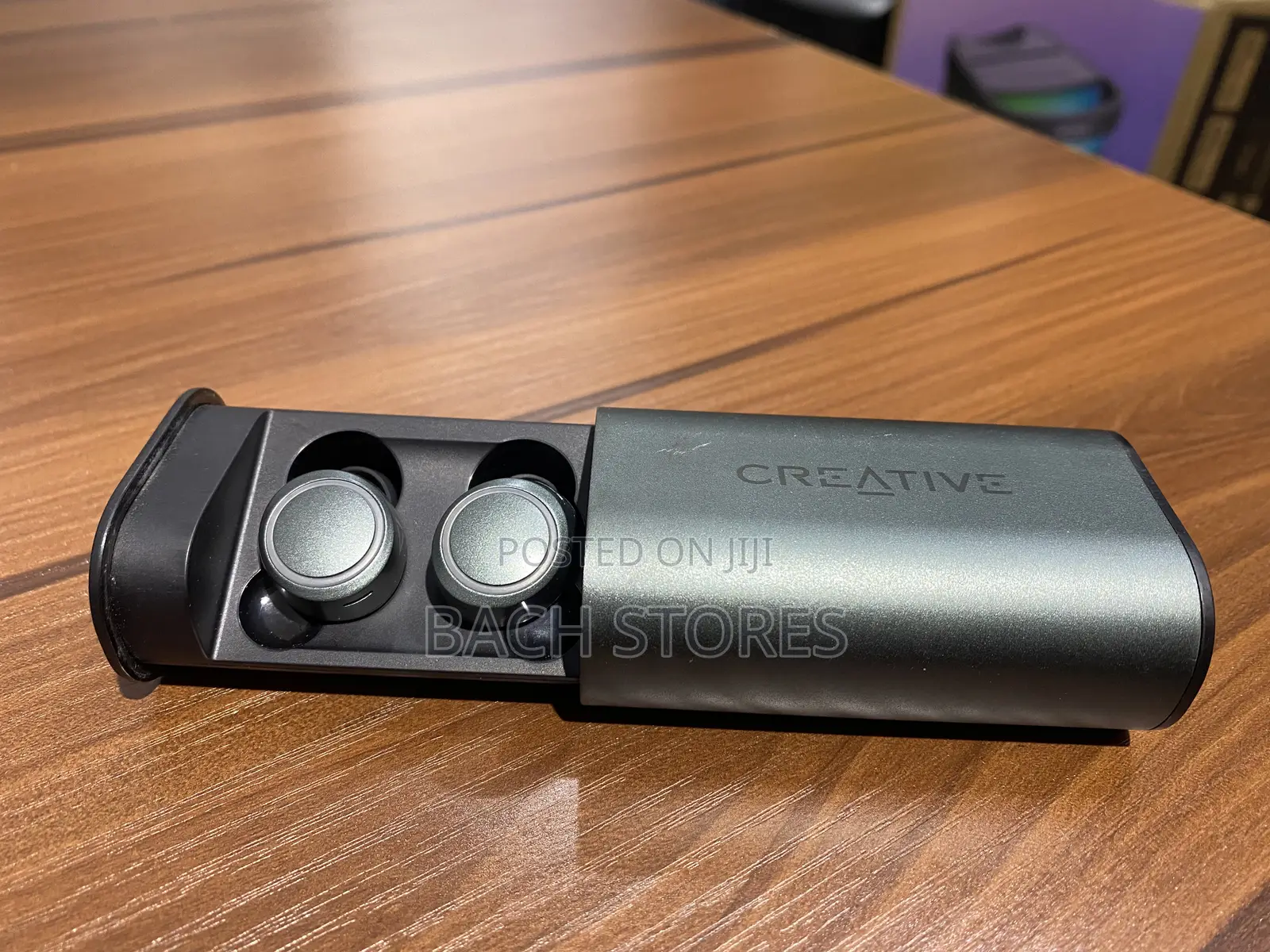 Creative Outlier Air V3 TWS Noise Reduction Earbuds