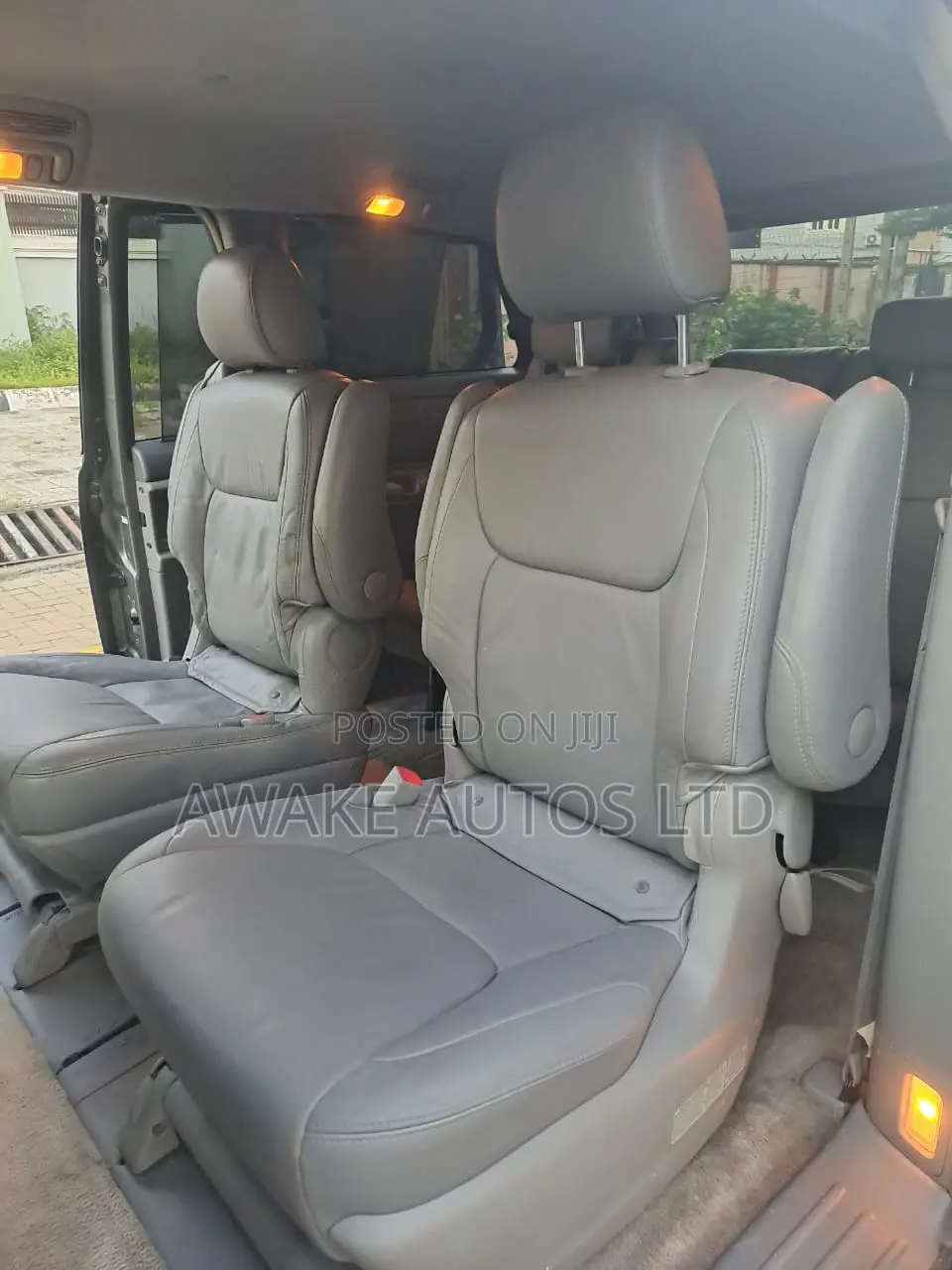 Toyota Sienna LE AWD 2005 Gray