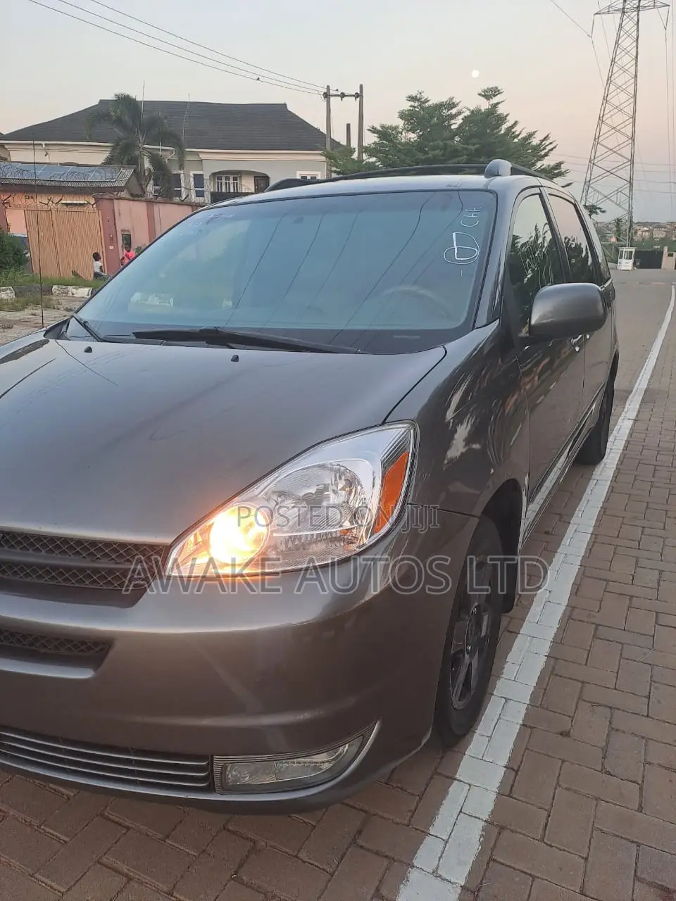 Toyota Sienna LE AWD 2005 Gray