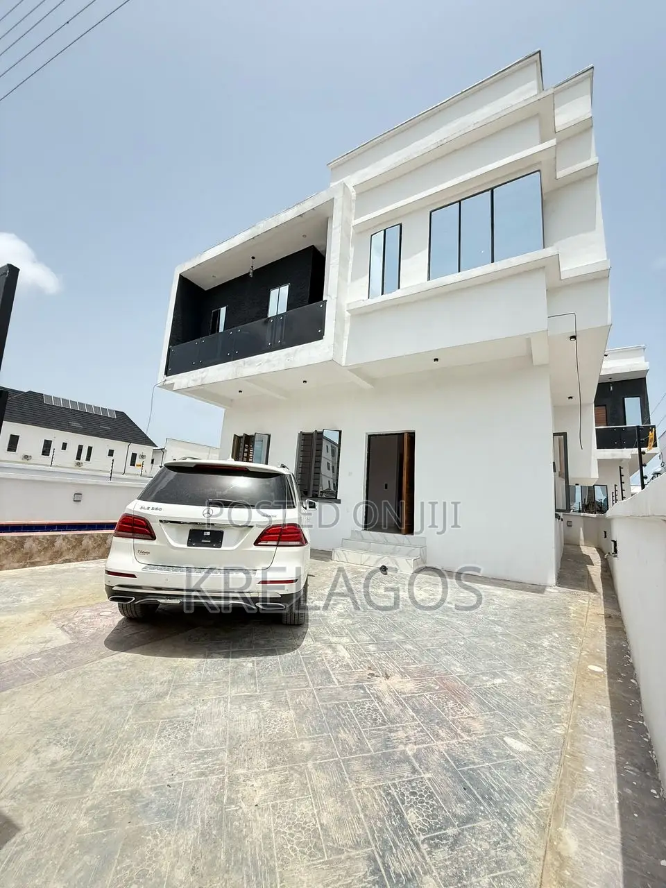 5bdrm Duplex in Abraham Adesanya Estate for sale