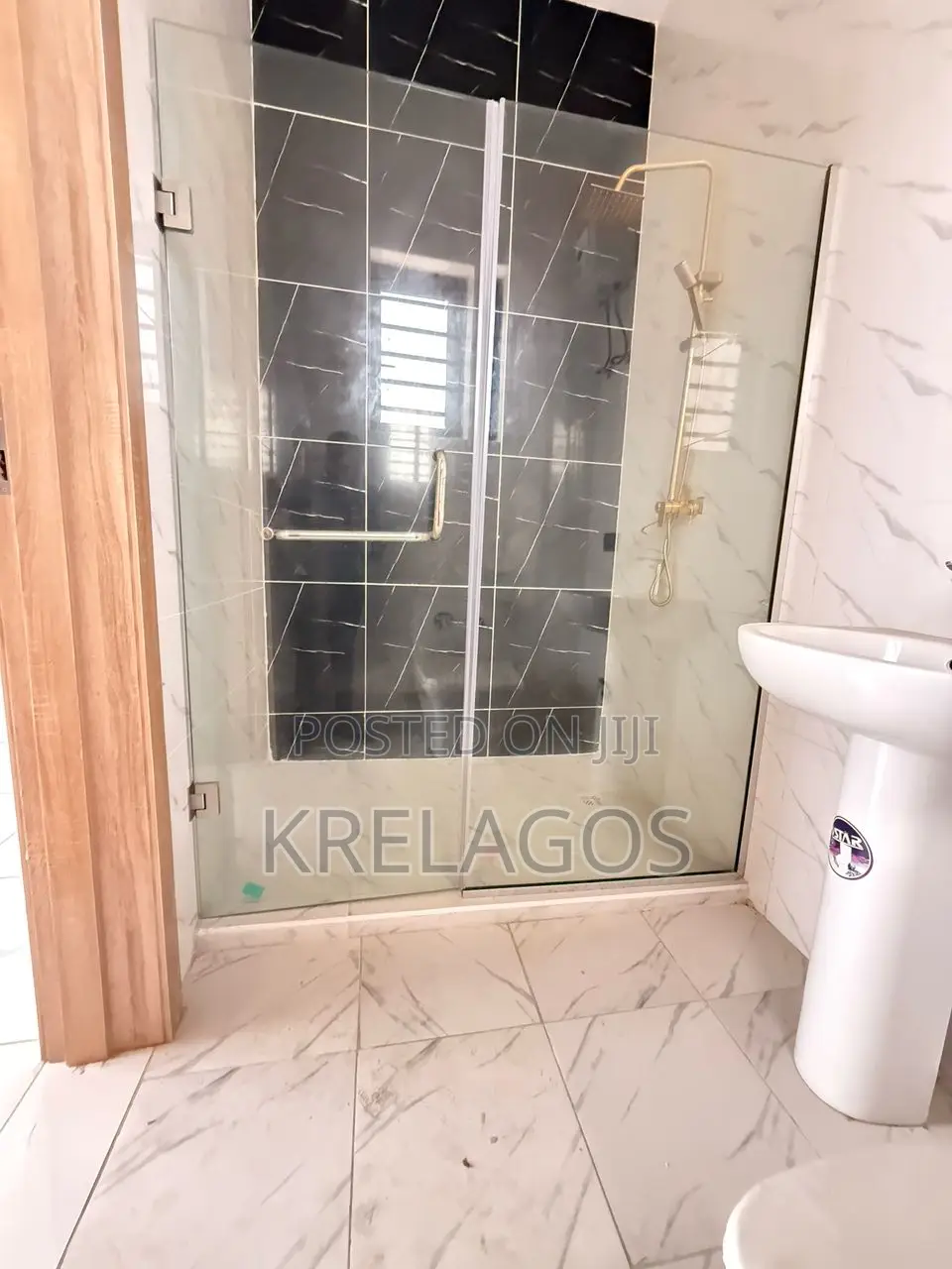 5bdrm Duplex in Abraham Adesanya Estate for sale