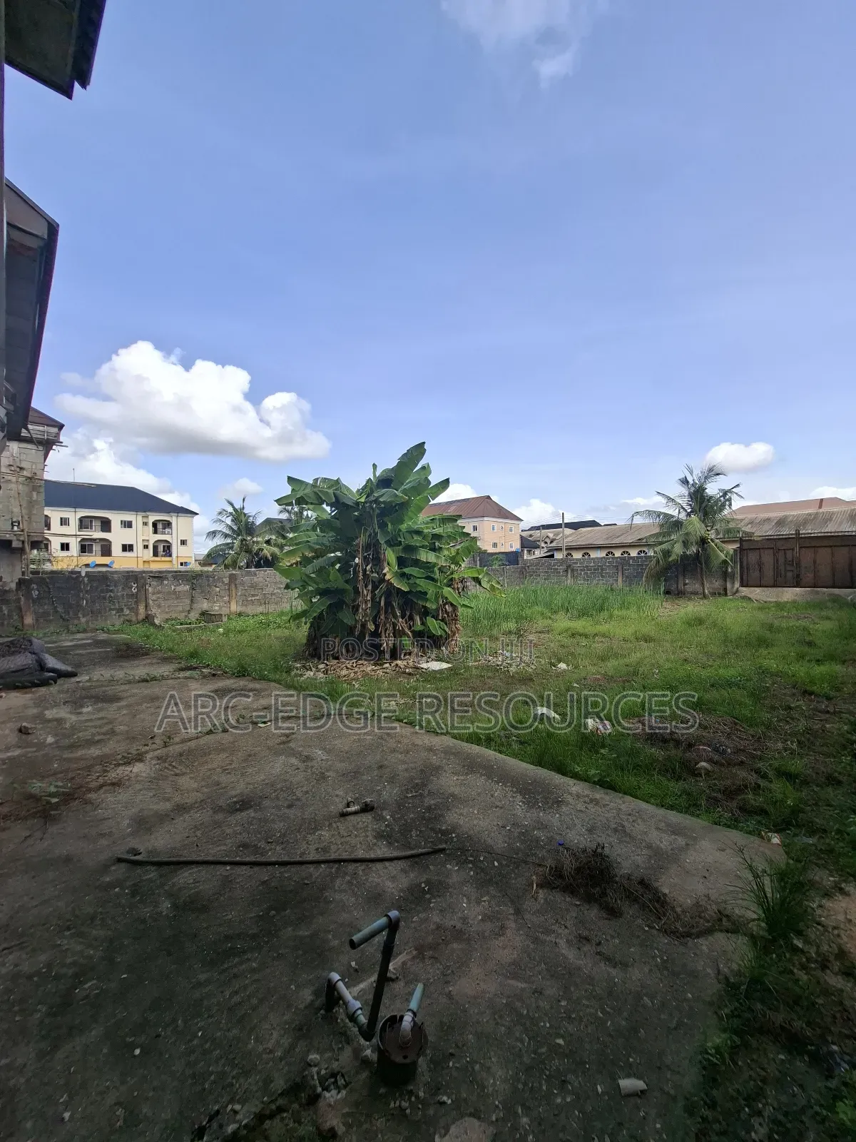 3bdrm Block of Flats in Ago Palace for sale