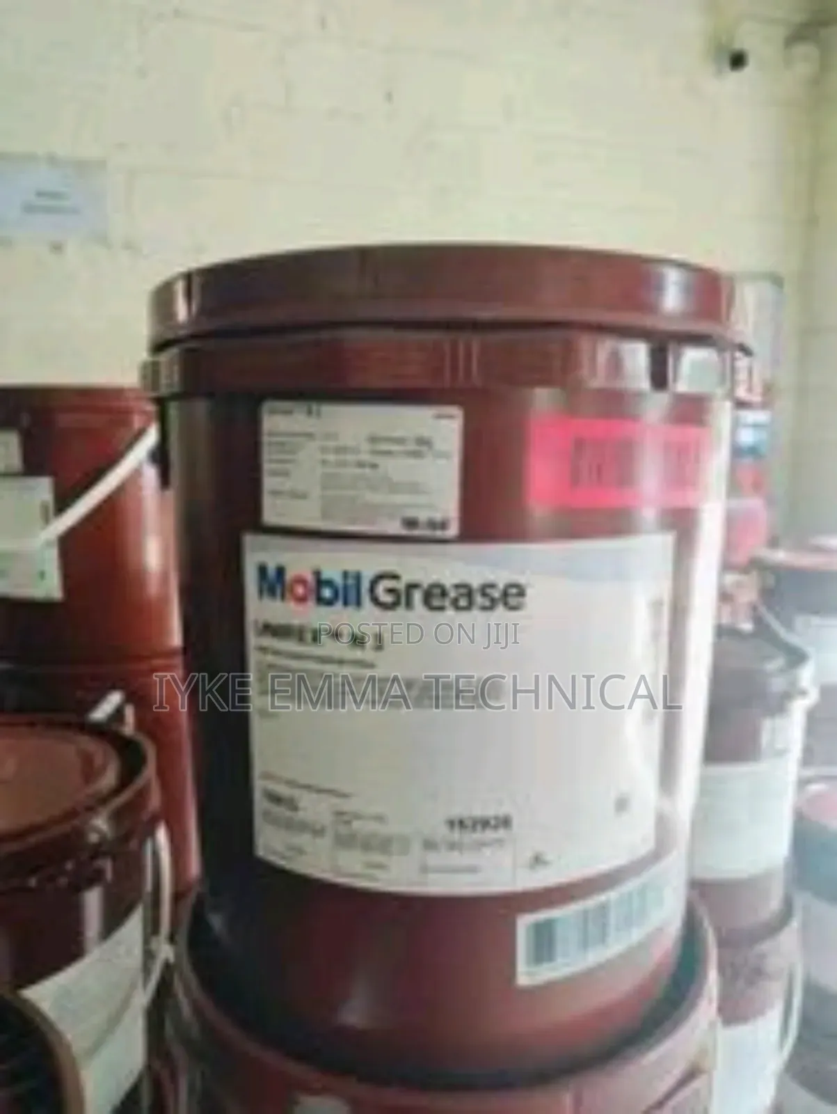 Mobile Grease Unirex N3