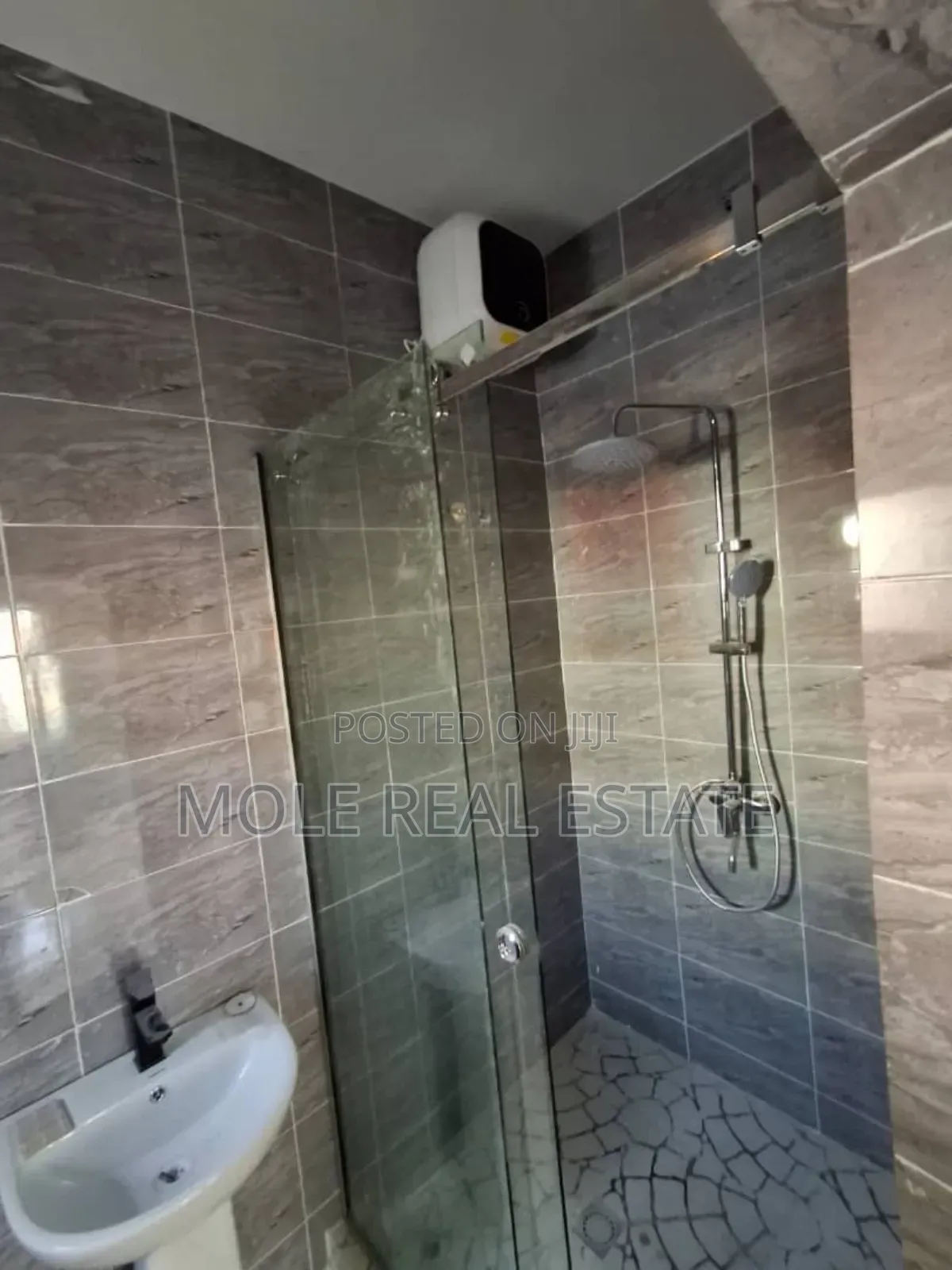 Furnished 4bdrm Duplex in Peace Estate, Baruwa for sale