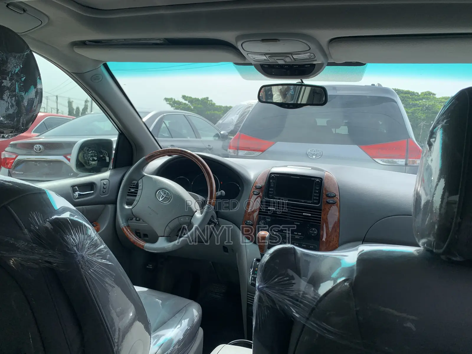 Toyota Sienna 2006 White