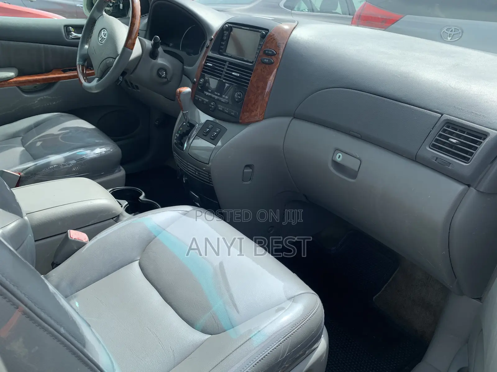 Toyota Sienna 2006 White