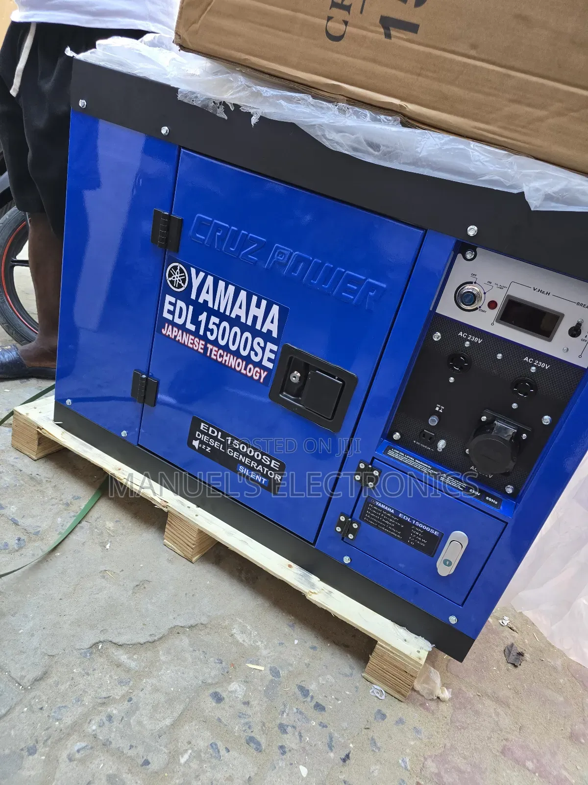 Edl15000se 12kva Yamaha Diesel Soundproof Gen 100%Copper Coi