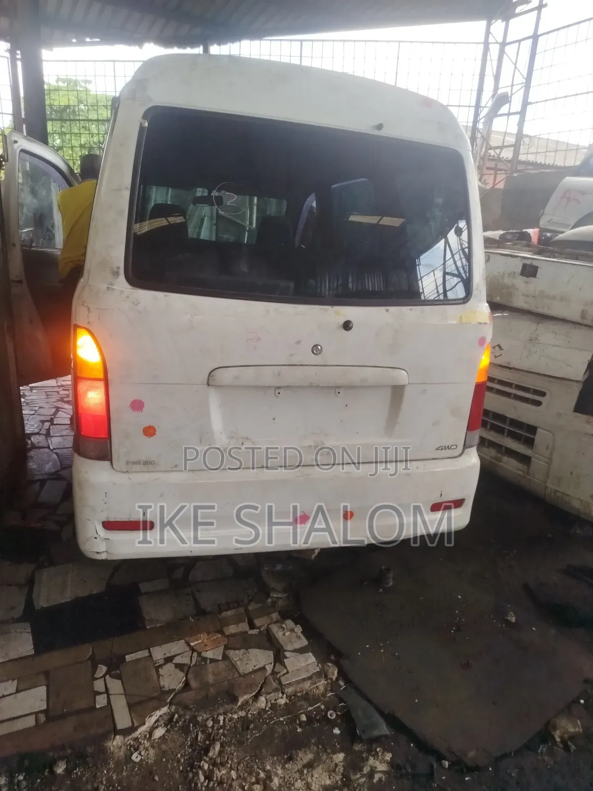 Daihatsu Hijet 2008 White