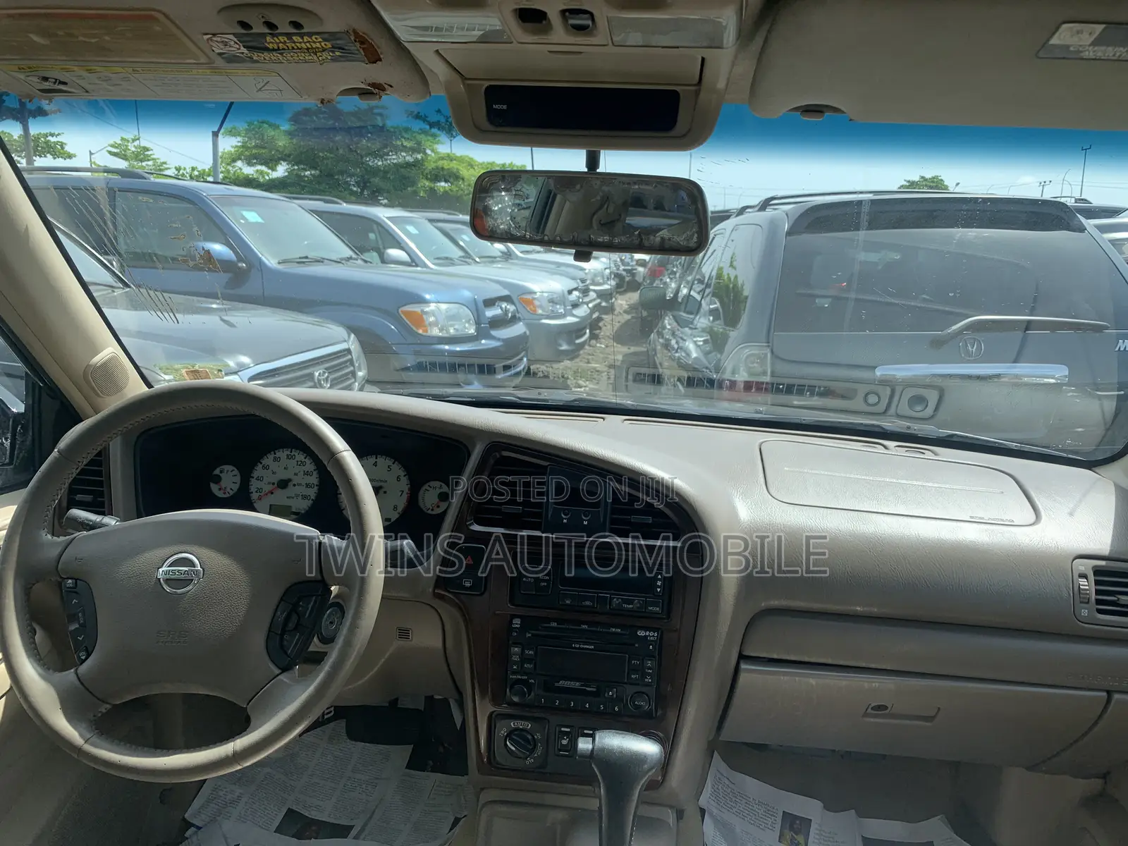 Nissan Pathfinder LE Platinum 4x4 2004 Black