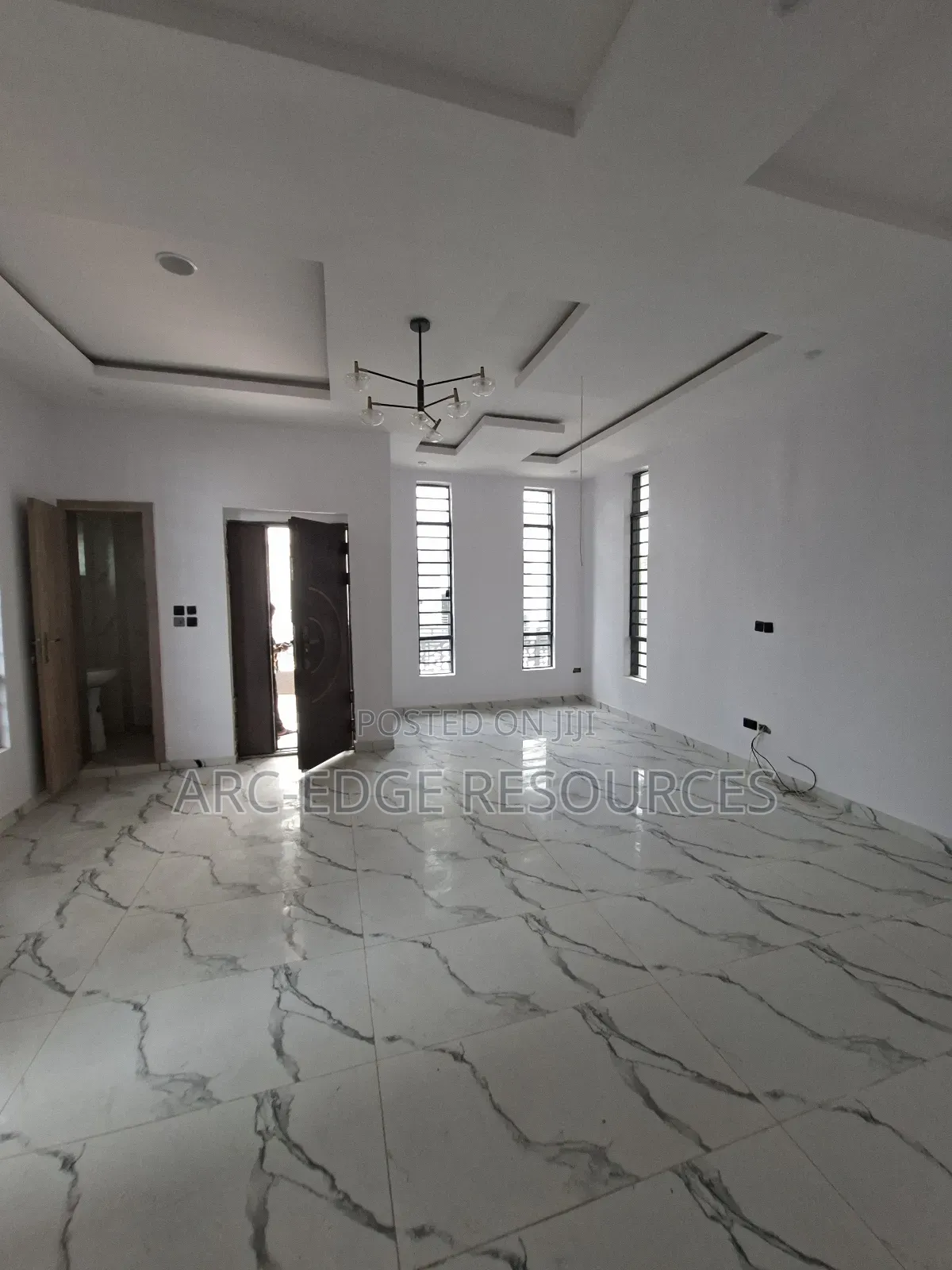 5bdrm Duplex in Ago Palace for sale