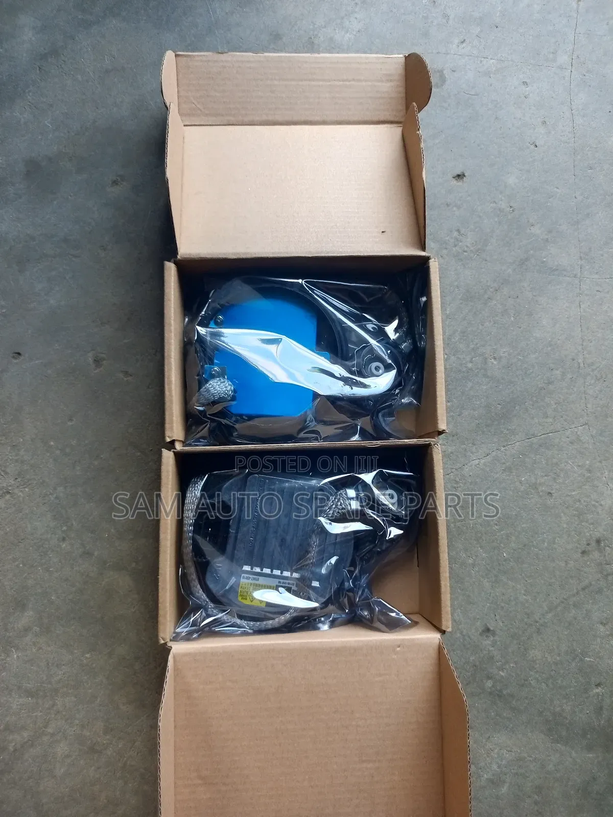 Lexus Rx 350 2013 Model Headlamp Charger Set