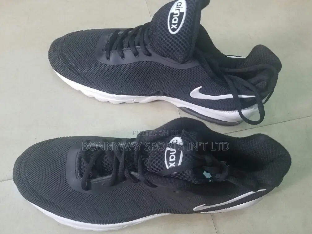 Nike Size 44 Canvas