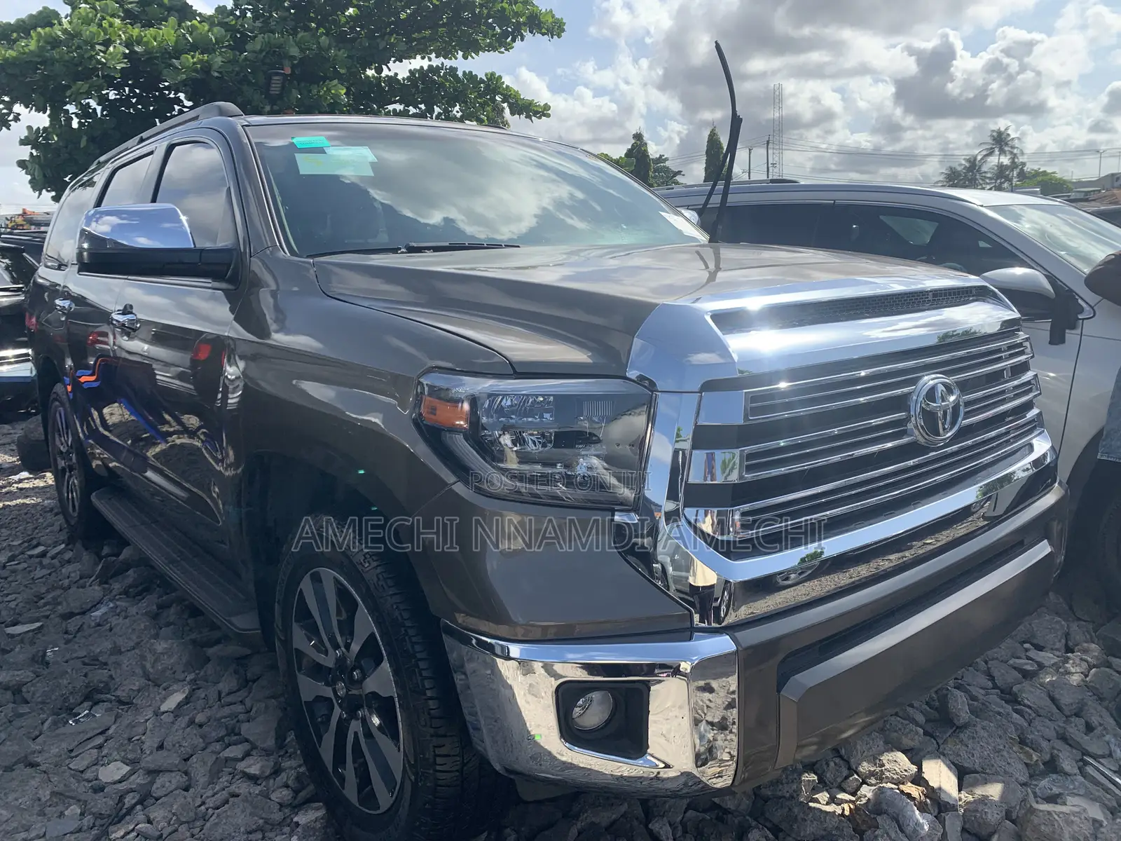 Toyota Sequoia Limited FFV 4dr SUV 4WD (5.7L 8cyl 6A) 2016 Brown