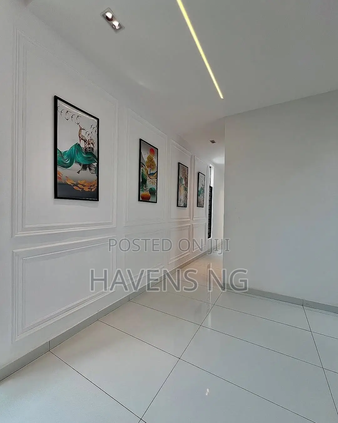5bdrm Duplex in Ikota for sale