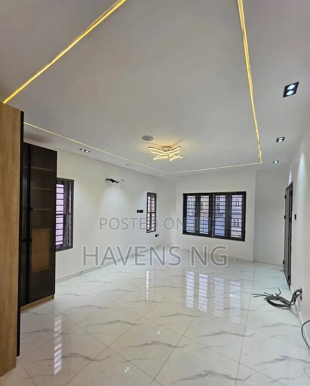 4bdrm Duplex in Lekki Phase 2 for sale