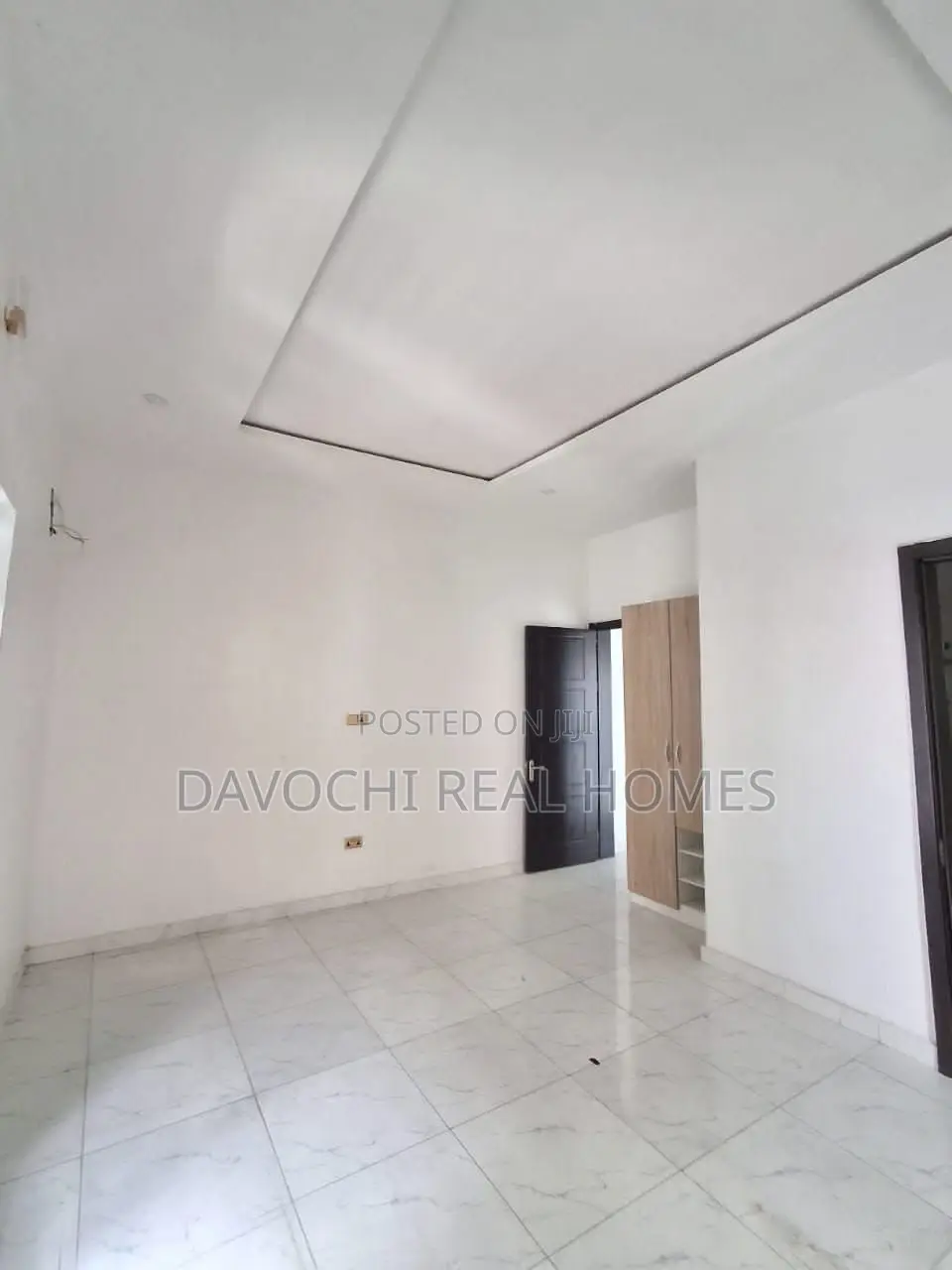 5bdrm Duplex in Blenco, Sangotedo for rent