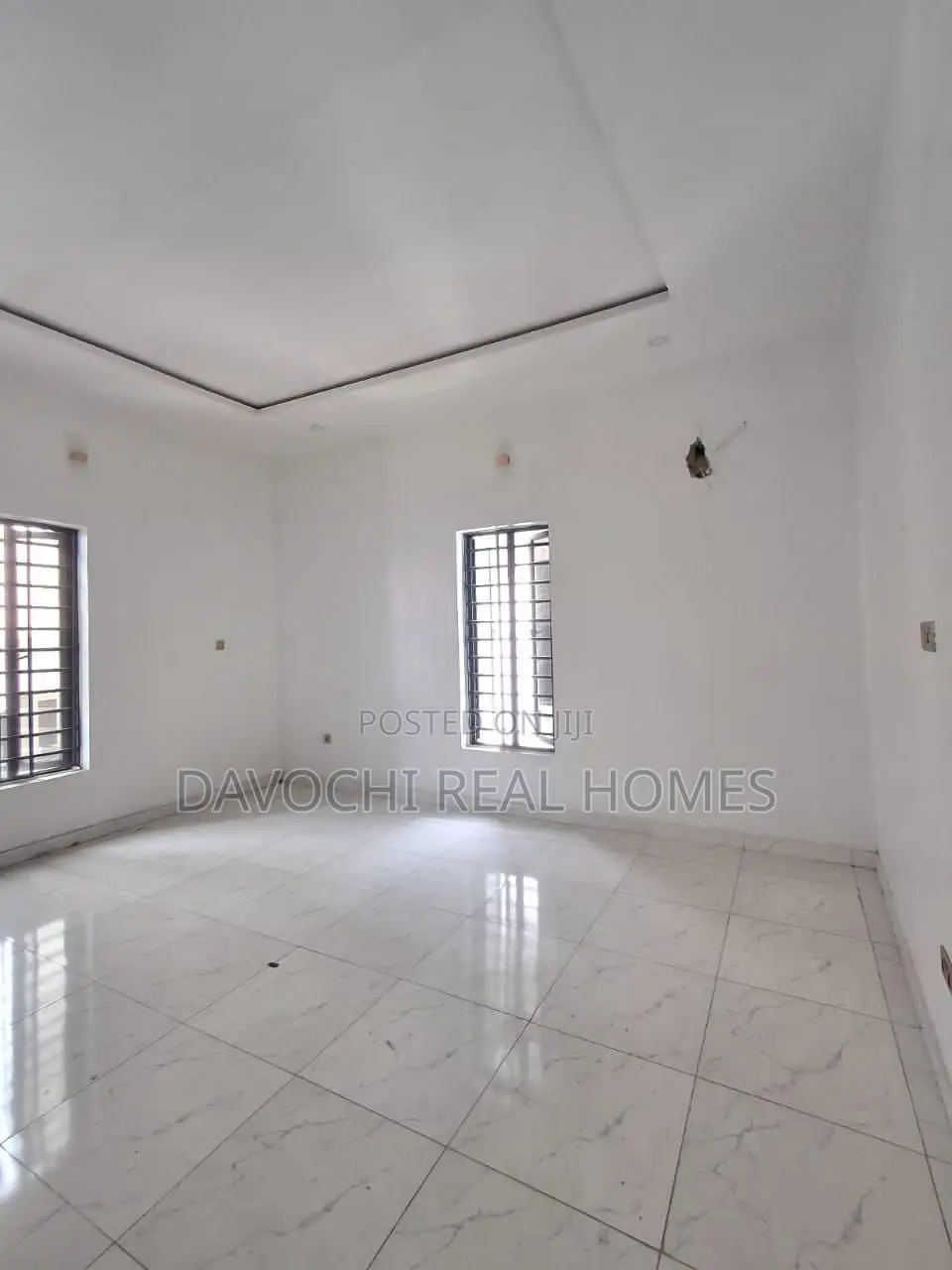5bdrm Duplex in Blenco, Sangotedo for rent