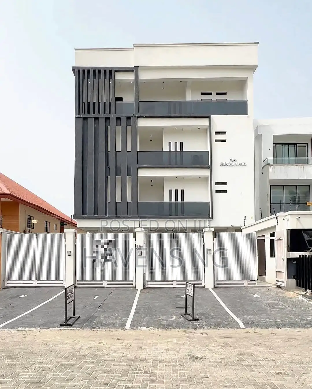 Furnished 3bdrm Duplex in Lekki Phase 1 for sale