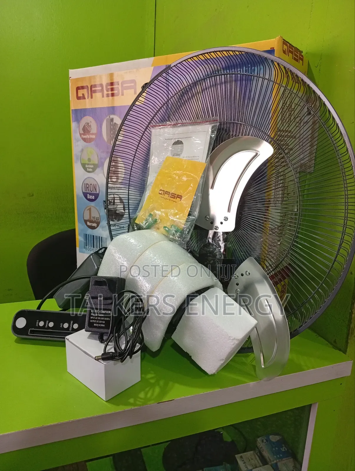 12v Dc/Ac 18 Inches (Non Rechargable) Wall Fan