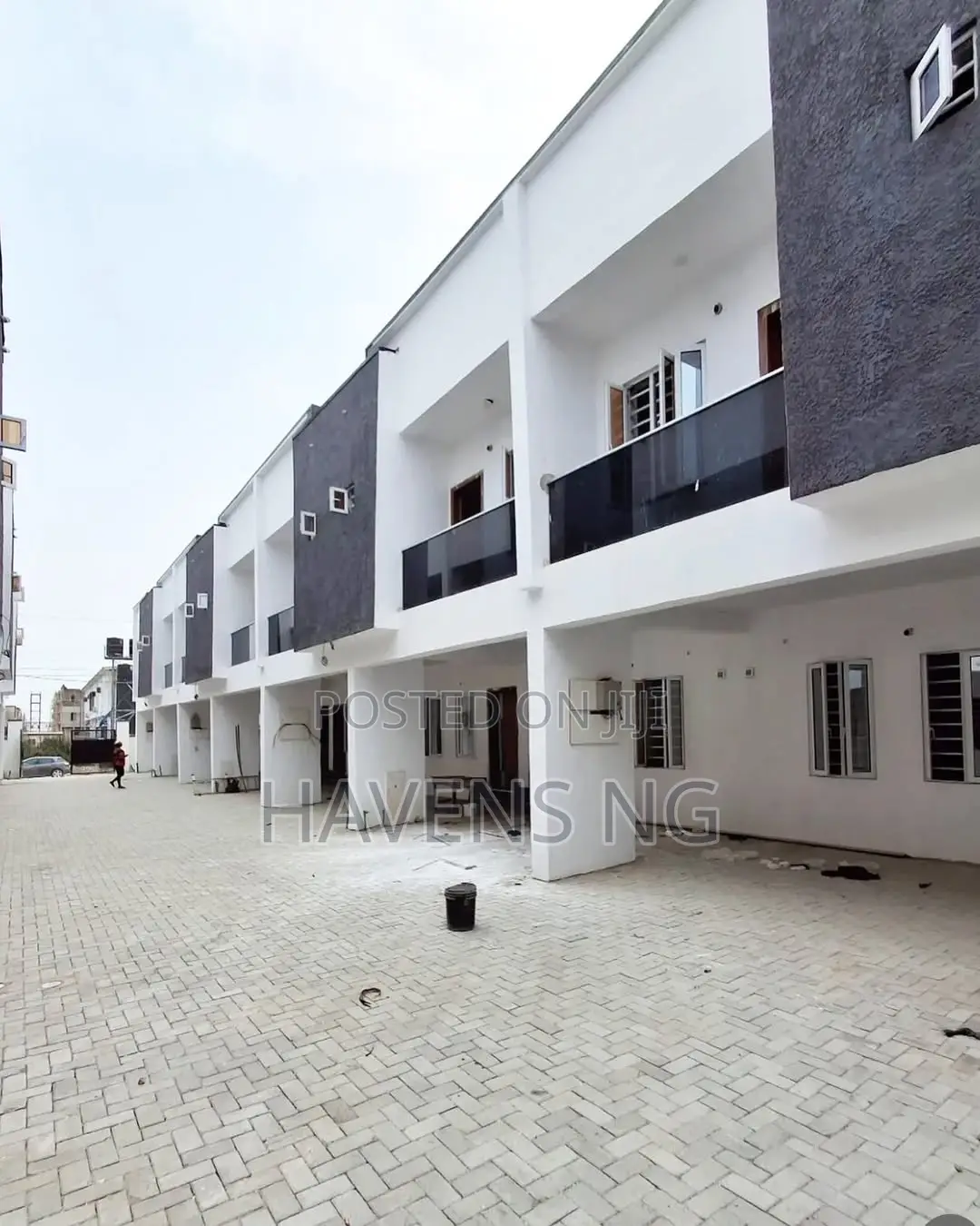 3bdrm Duplex in Abraham Adesanya Estate for sale
