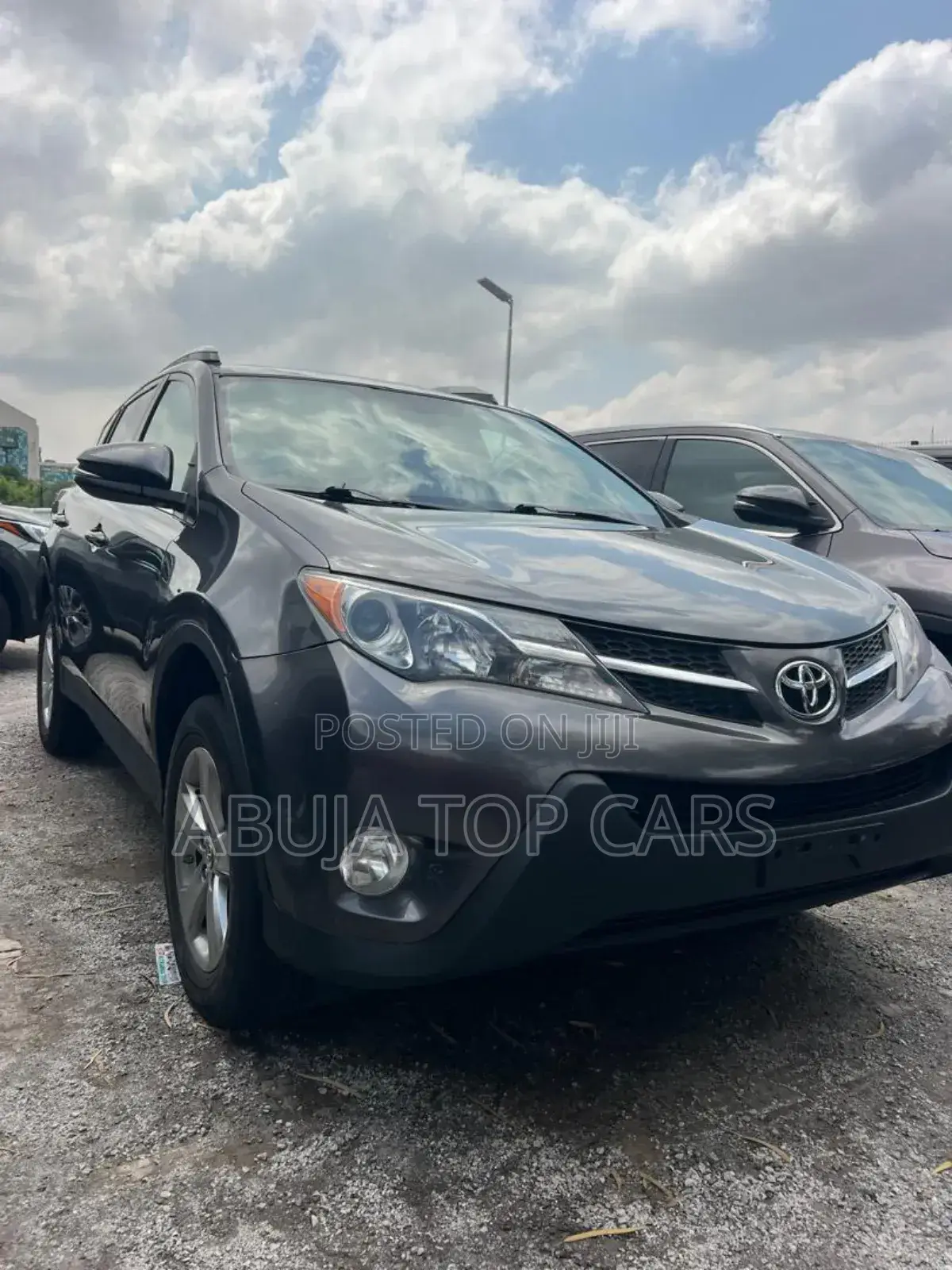 Toyota RAV4 XLE 4dr SUV (2.5L 4cyl 6A) 2015 Gray