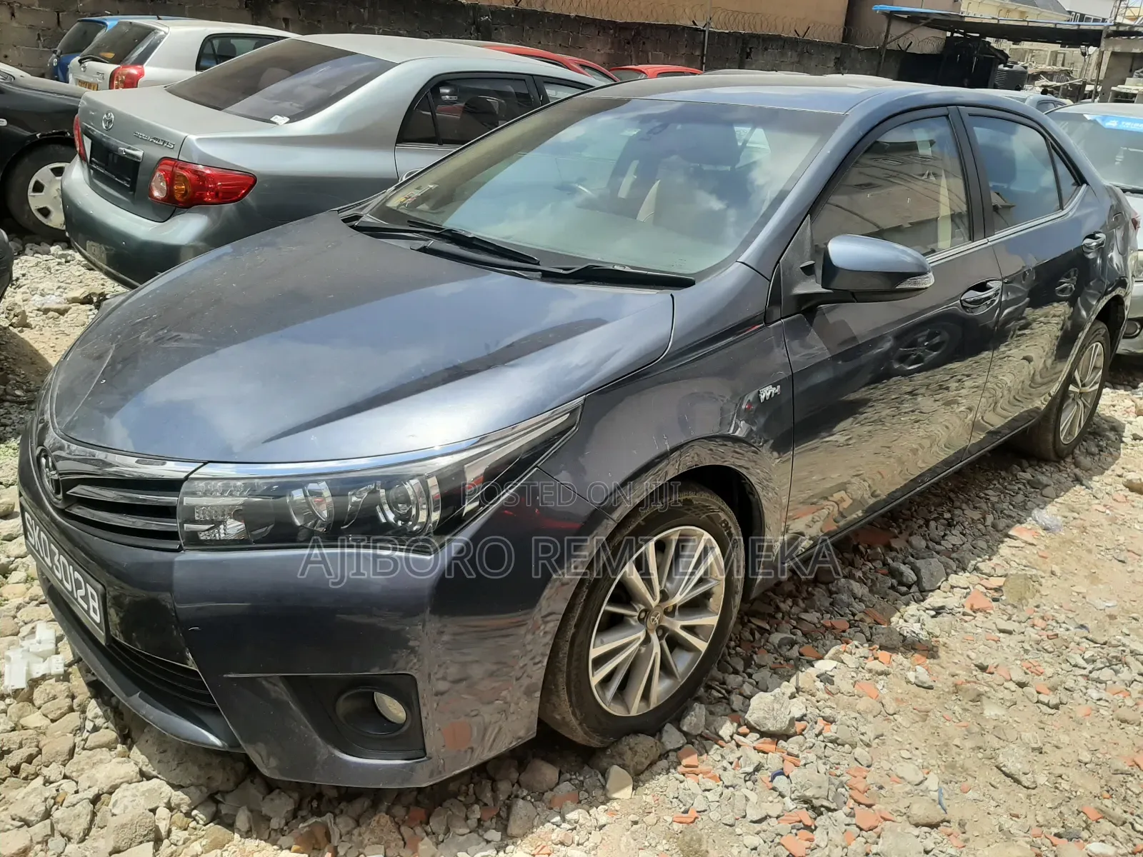Toyota Corolla Altis 2015 Beige