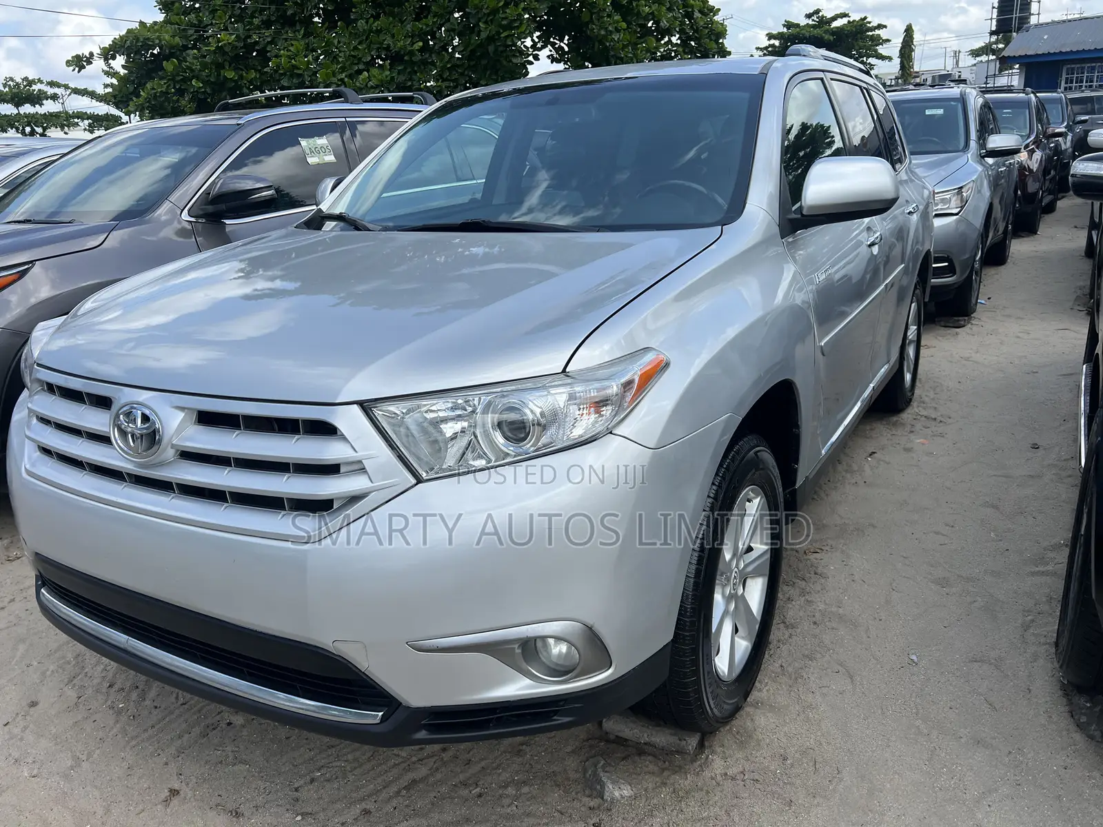 Toyota Highlander Limited 3.5l 4WD 2013 Silver