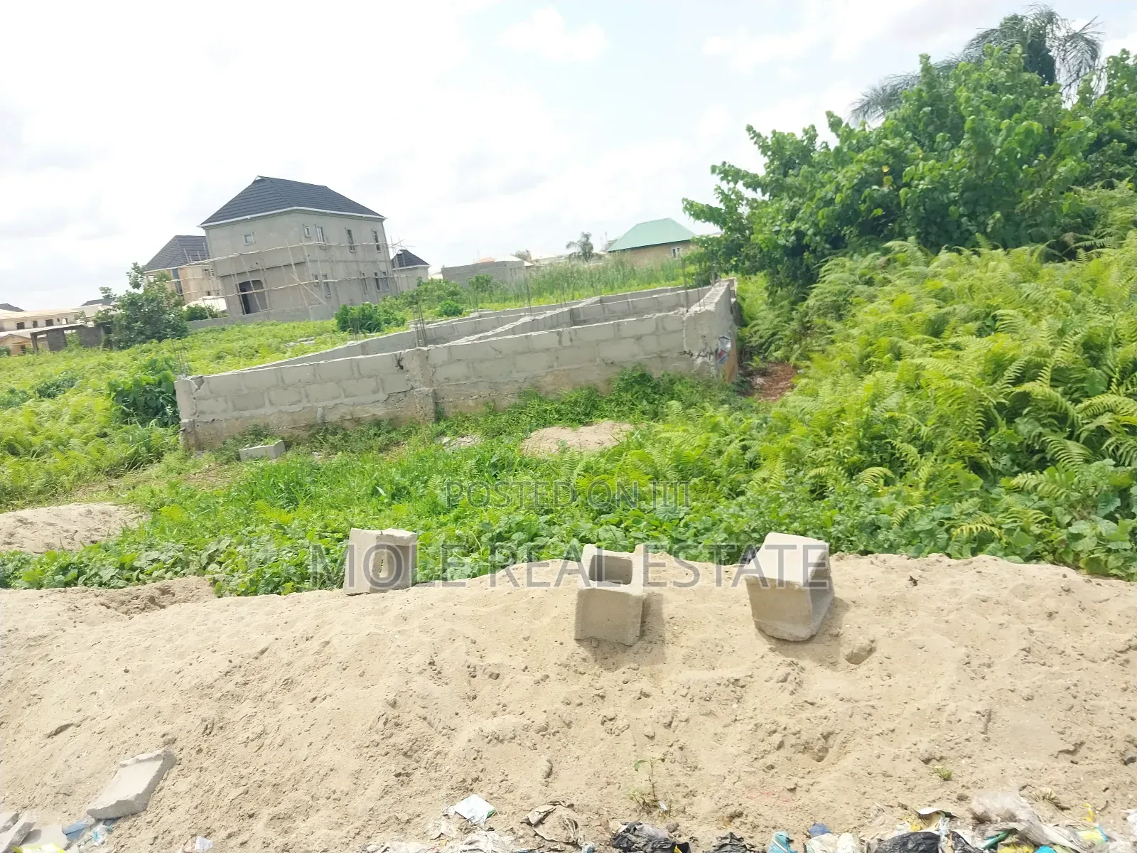 Full Plot Carcass Decked Ejigbo Roi Orisunbari Rd