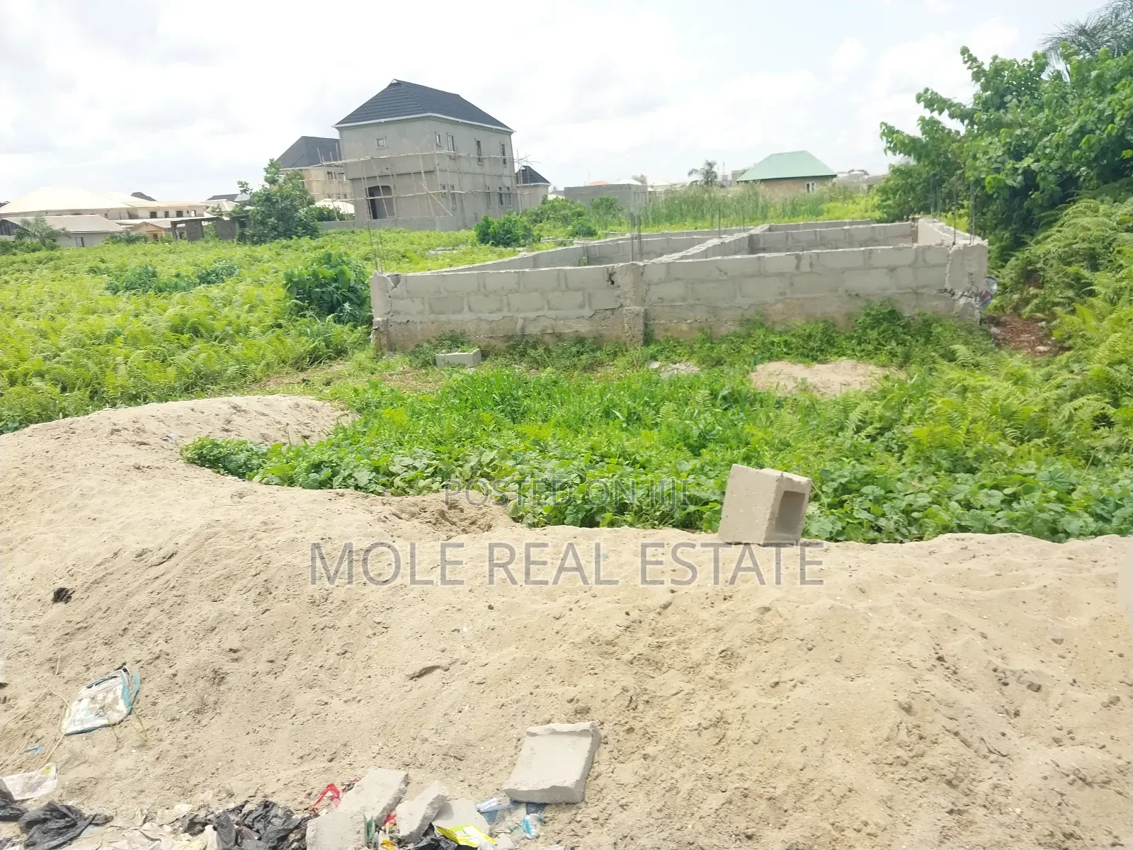Full Plot Carcass Decked Ejigbo Roi Orisunbari Rd