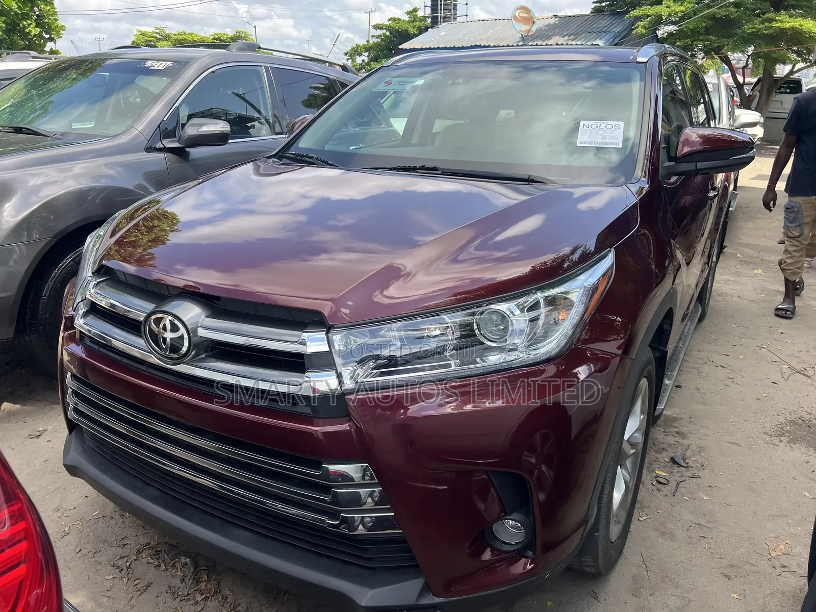 Toyota Highlander Limited Platinum V6 4x4 (3.5L 6cyl 6A) 2016 Burgundy